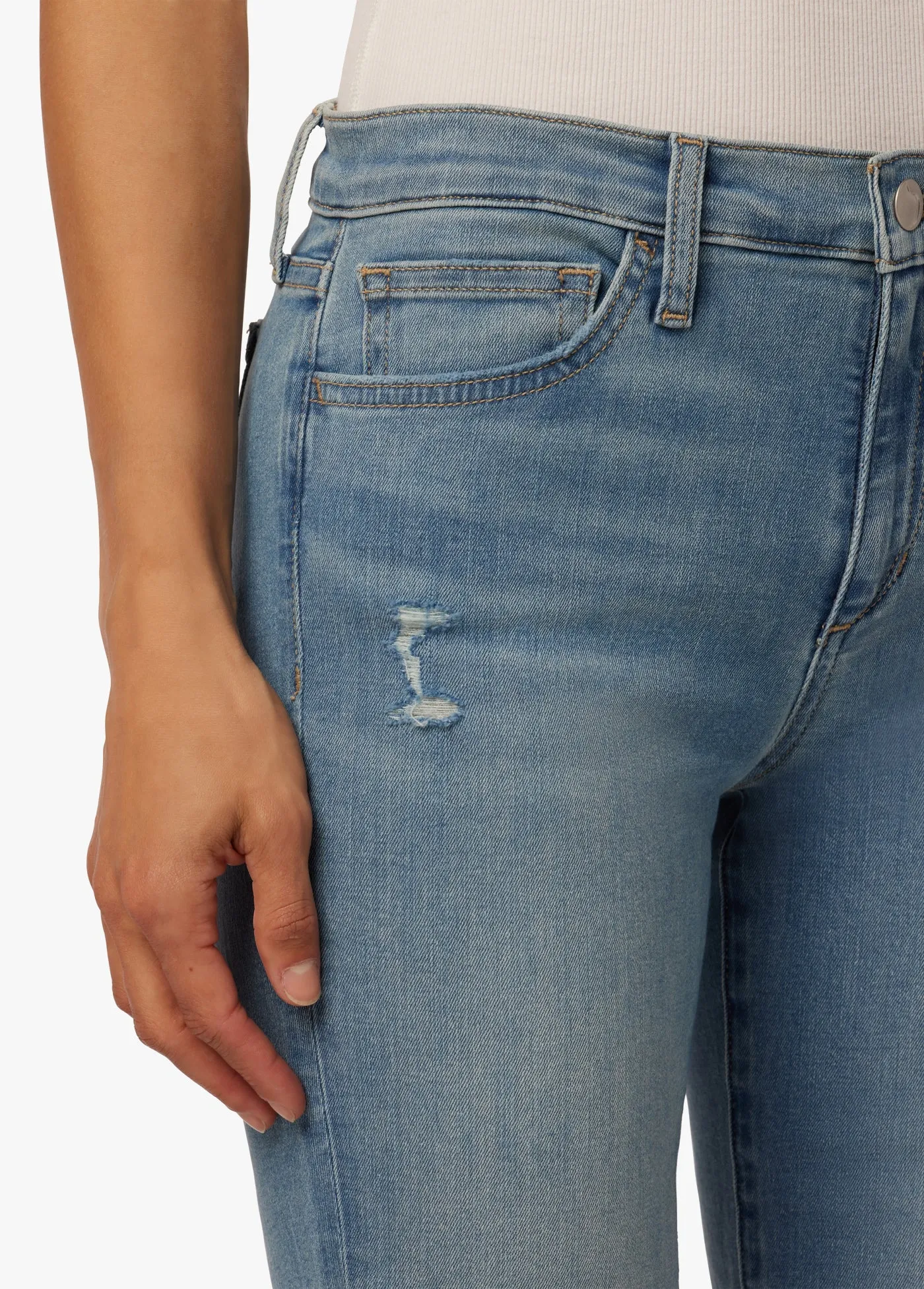 MID RISE STRAIGHT CROP sold by Joe's Jeans product image thumbnail 4