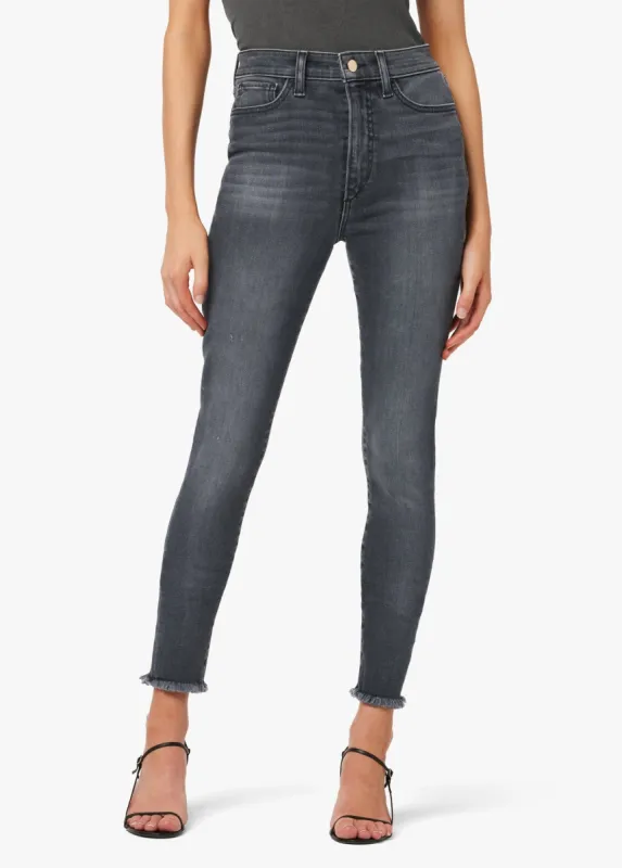 ANDREA'S LOOKBOOK X JOE'S JEANS | THE ANDREA SKINNY sold by Joe's Jeans