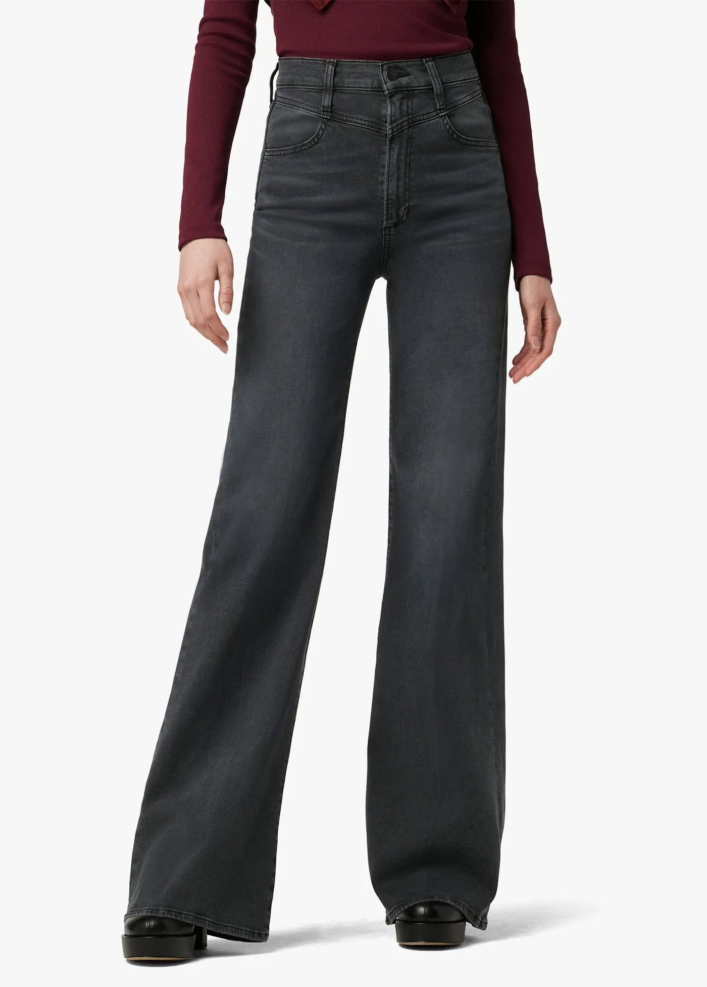 THE GOLDIE sold by Joe's Jeans