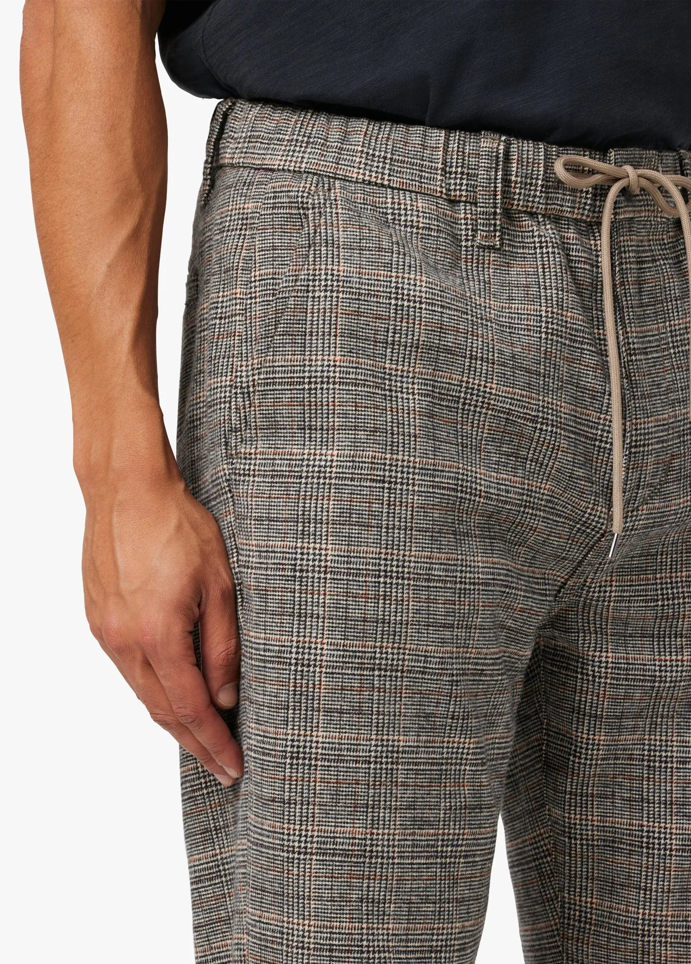 THE LAIRD TROUSER sold by Joe's Jeans product image thumbnail 4
