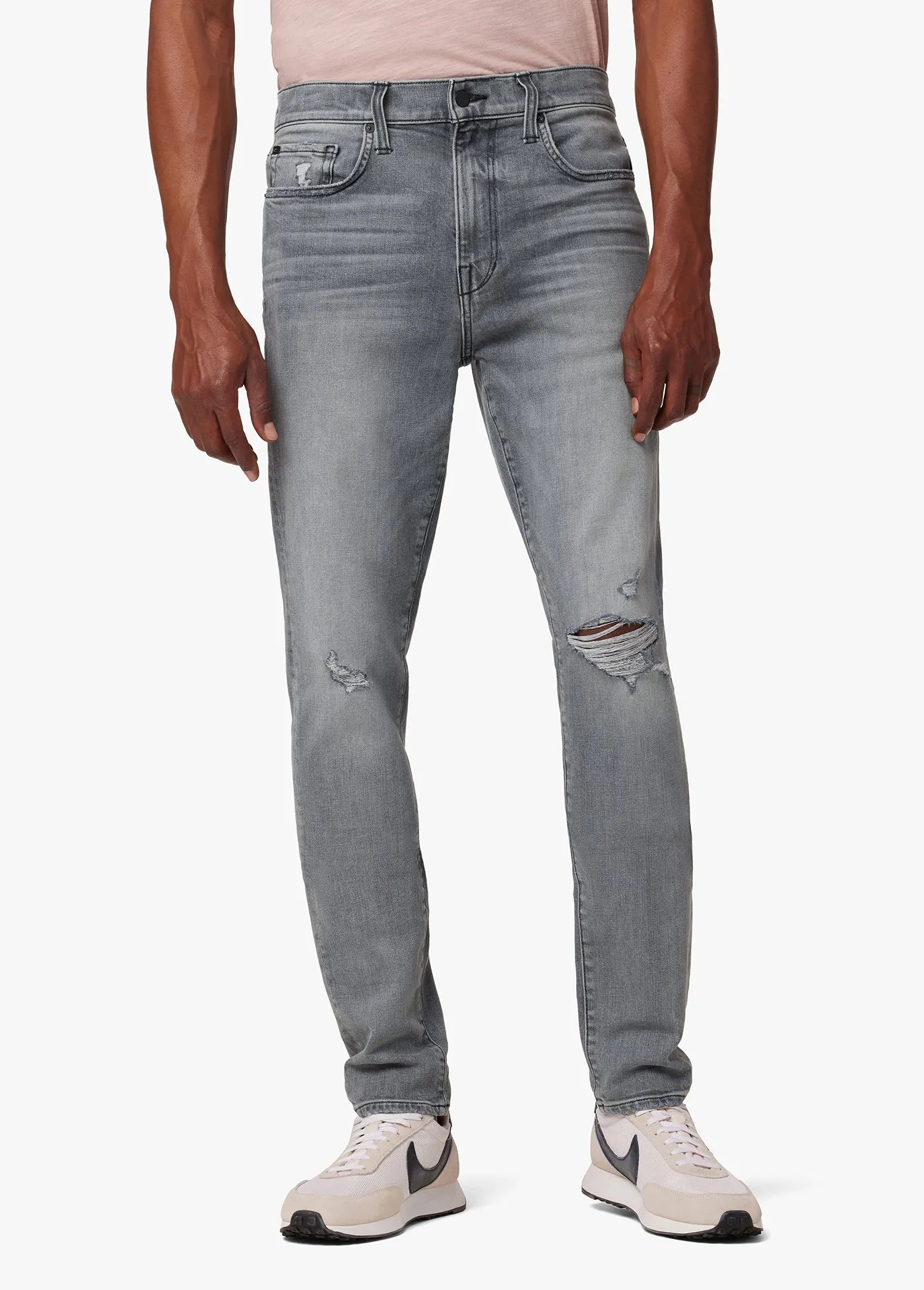 THE RHYS sold by Joe's Jeans