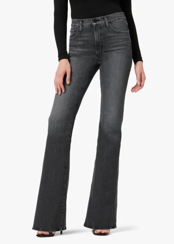 THE MOLLY sold by Joe's Jeans