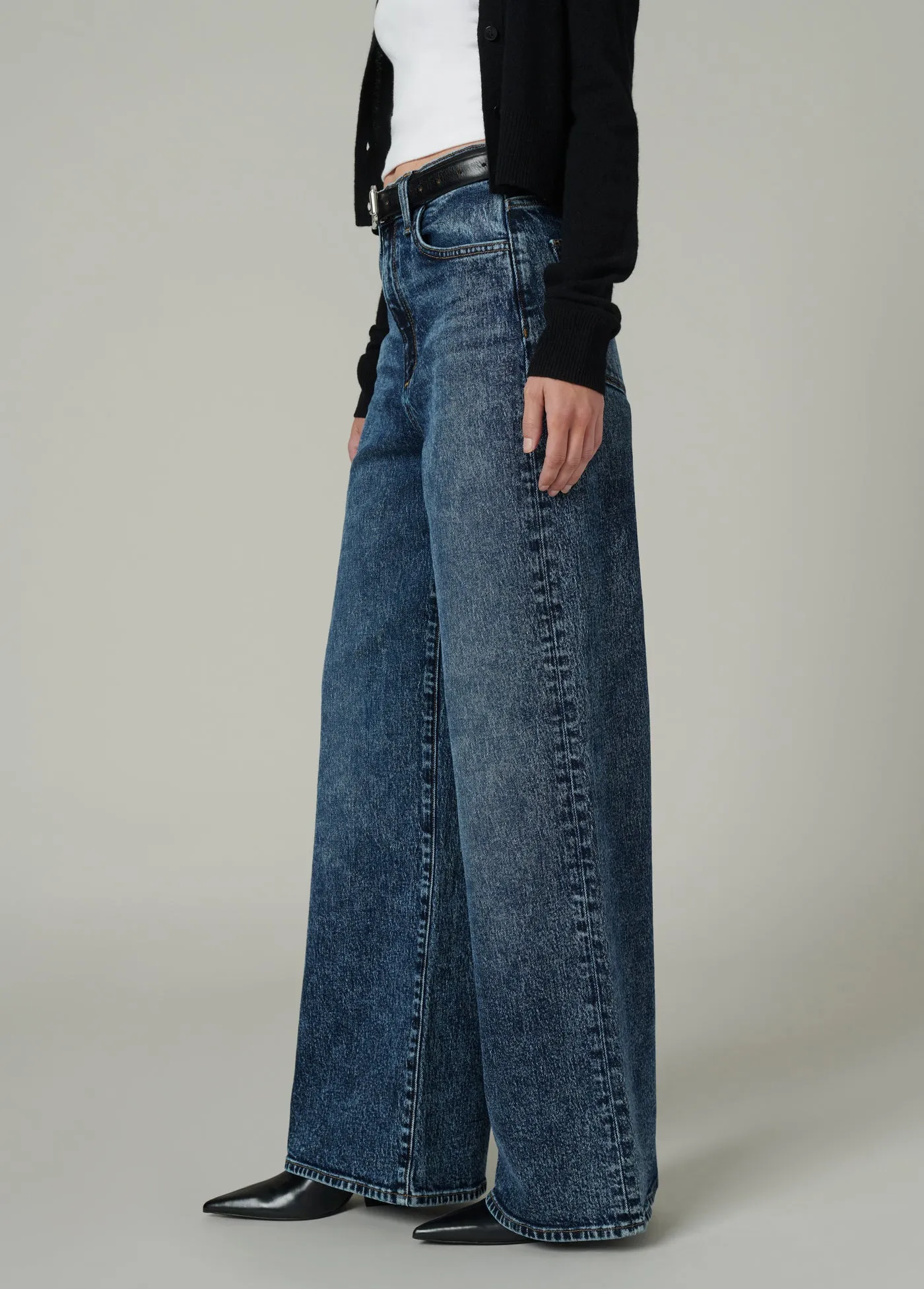 THE MIA PETITE sold by Joe's Jeans product image thumbnail 3