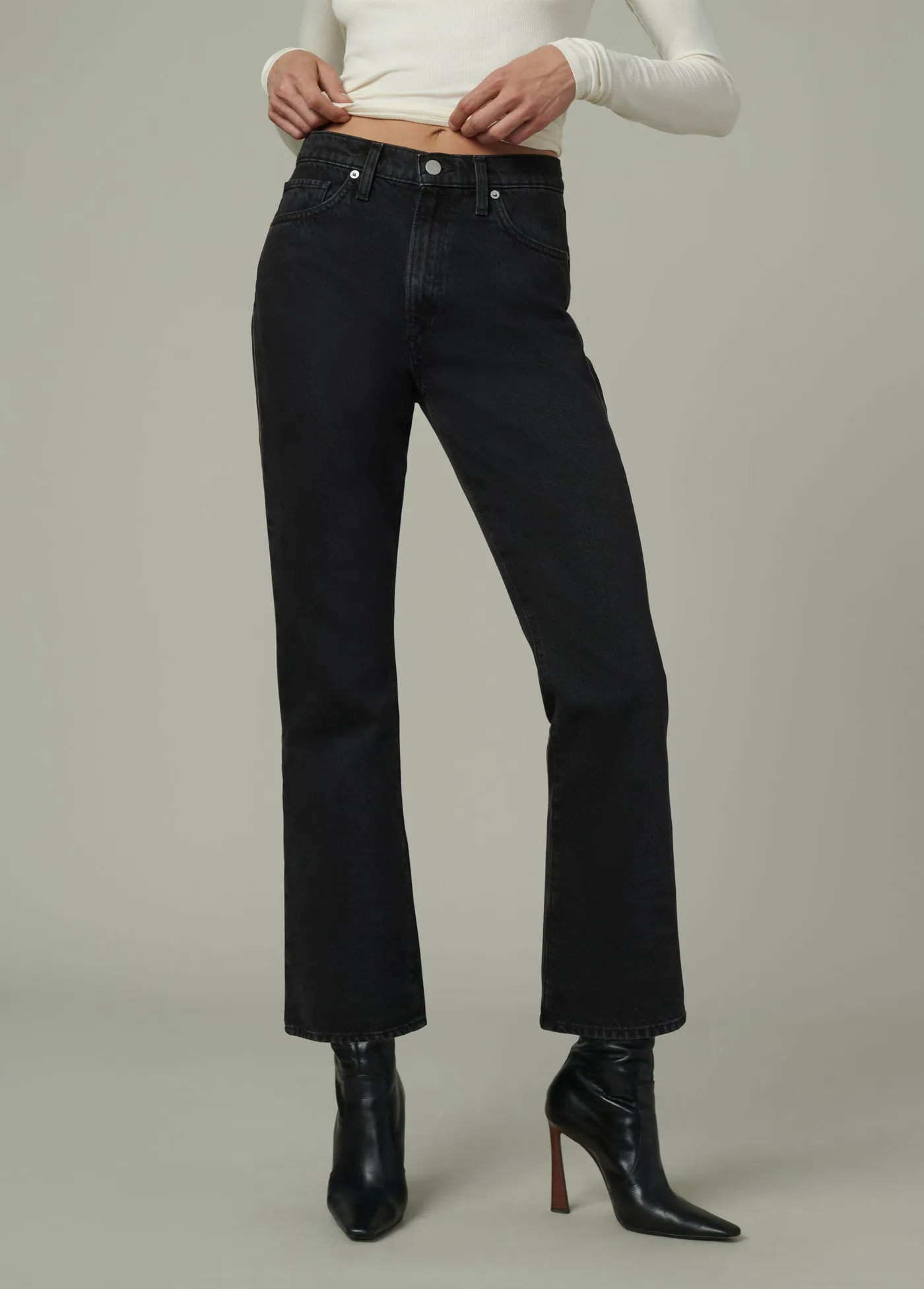 THE STACEY sold by Joe's Jeans