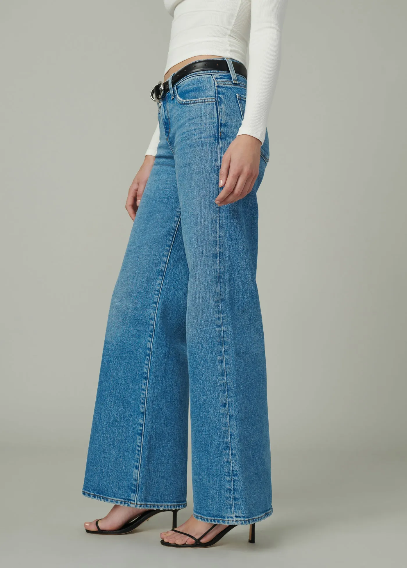 THE LOU LOU sold by Joe's Jeans product image thumbnail 3