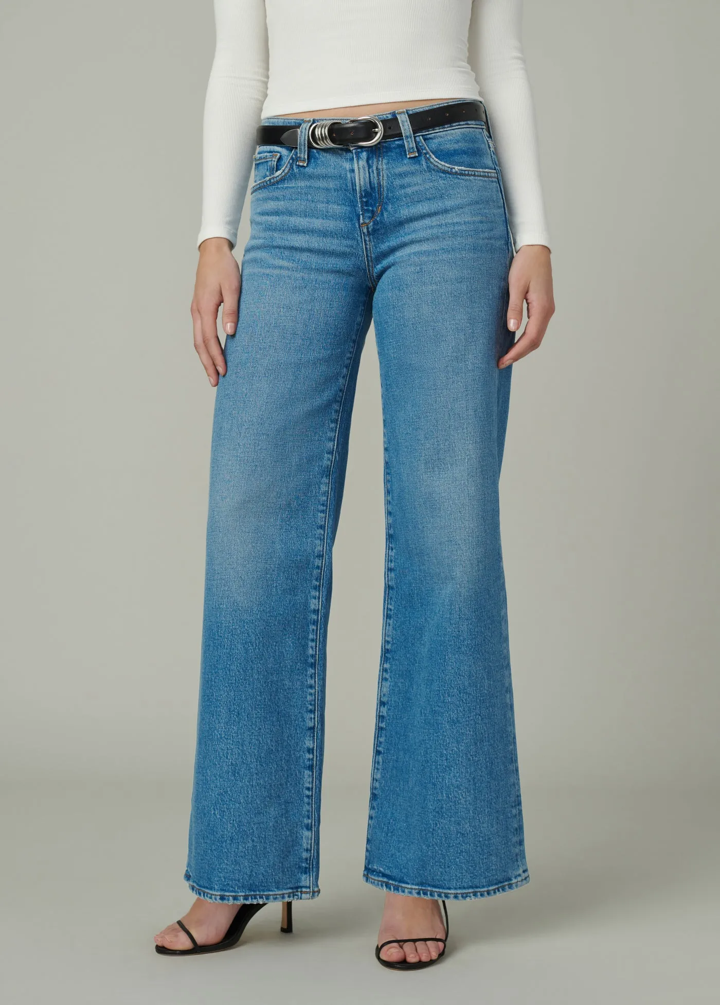 THE LOU LOU sold by Joe's Jeans product image thumbnail 2