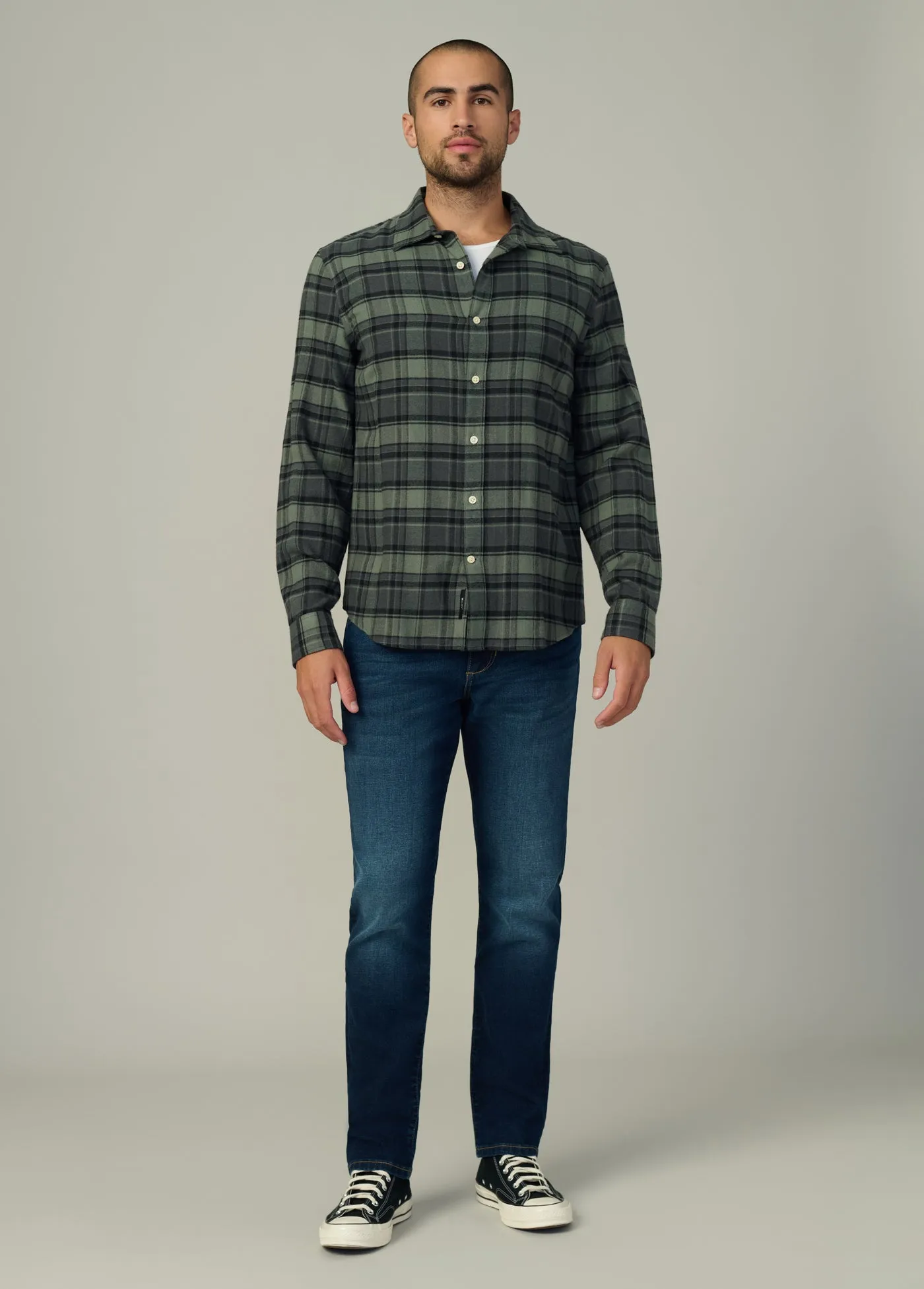 THE ASHER 32" sold by Joe's Jeans