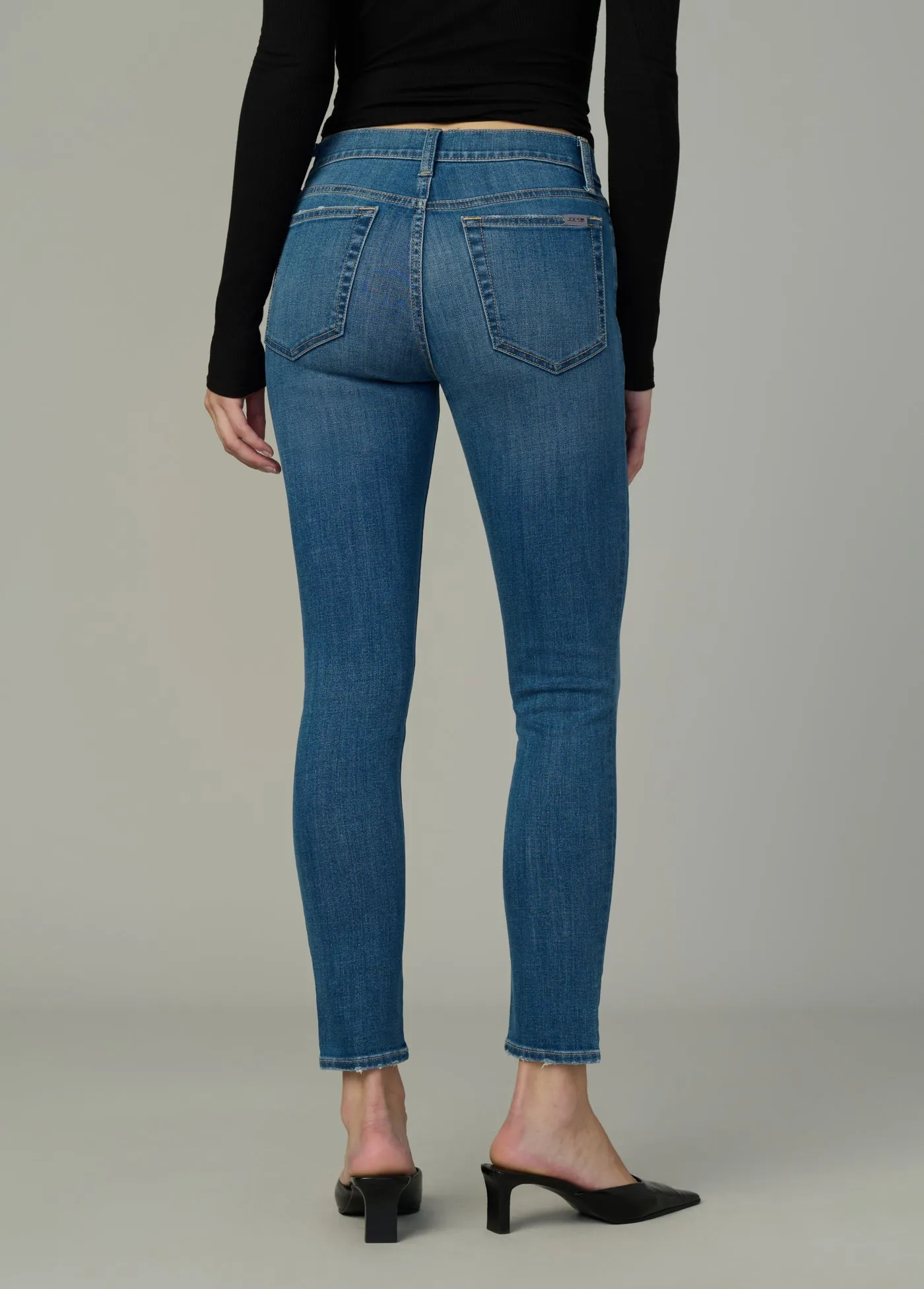 MID RISE SKINNY ANKLE sold by Joe's Jeans product image thumbnail 3