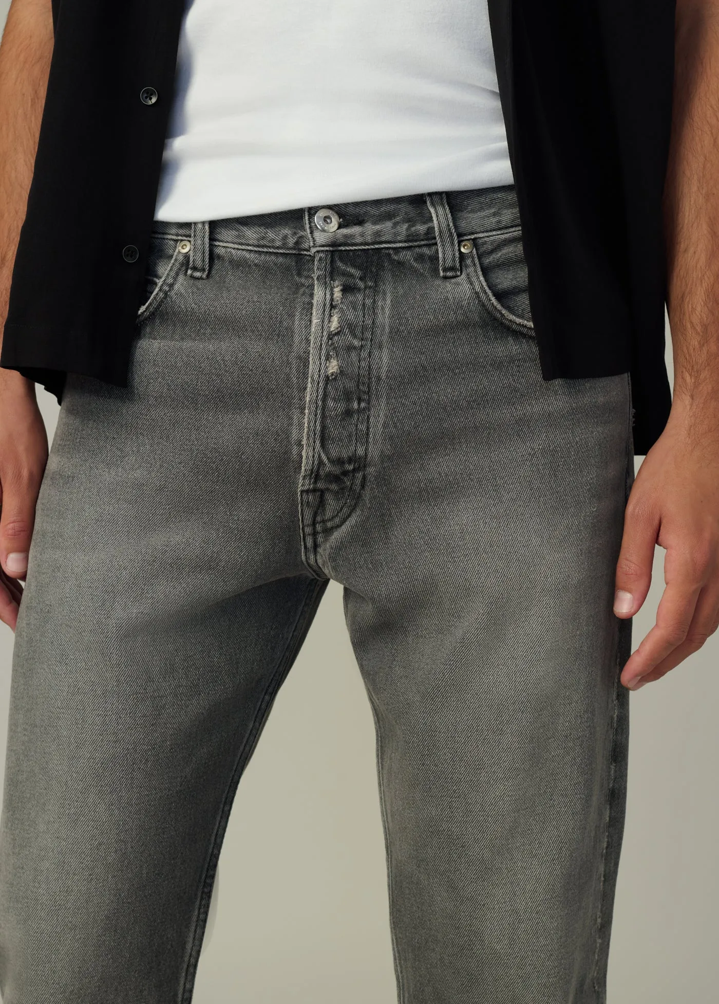 THE JOE 30" sold by Joe's Jeans product image thumbnail 5