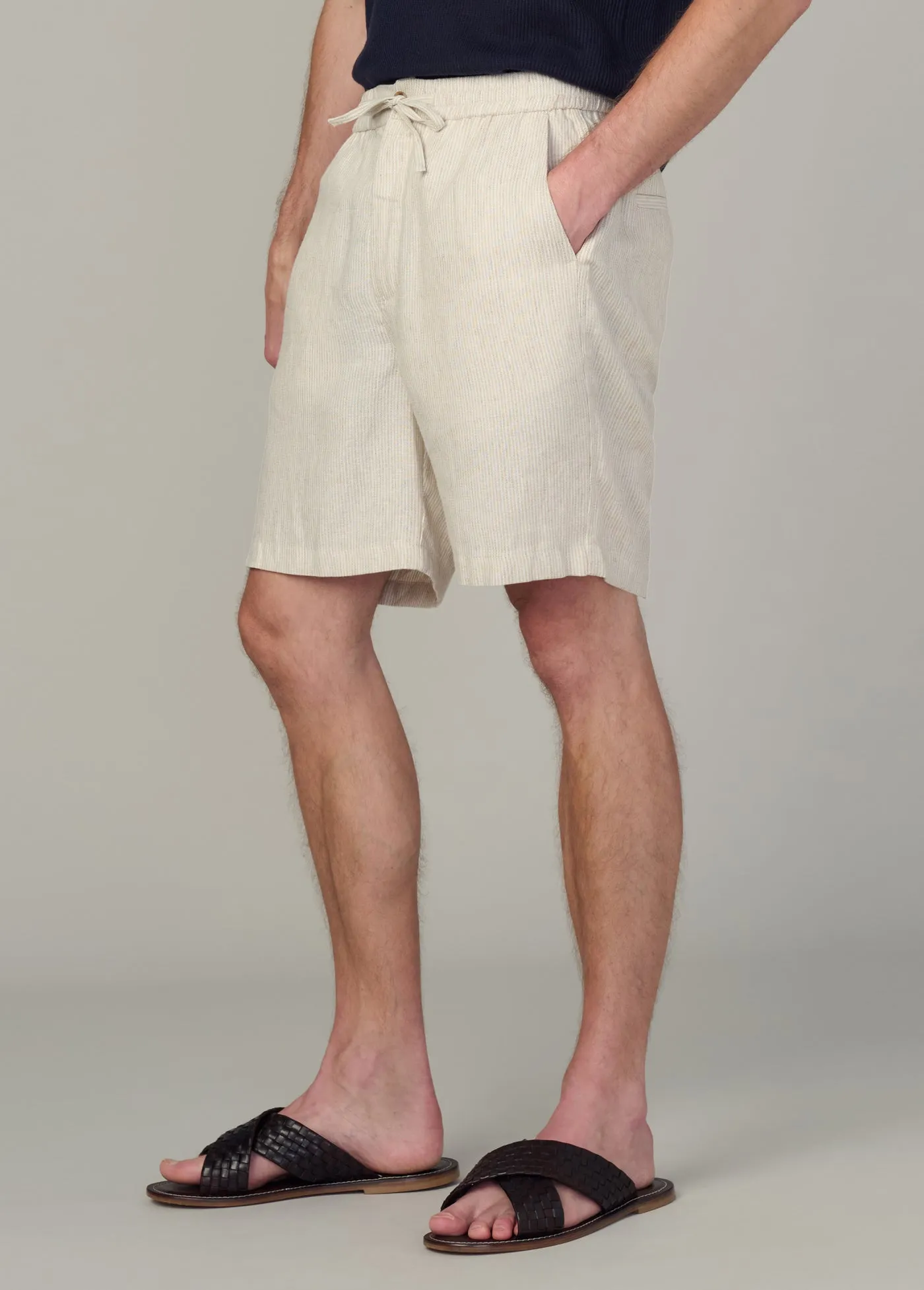 CLARKSON LINEN SHORT sold by Joe's Jeans product image thumbnail 3