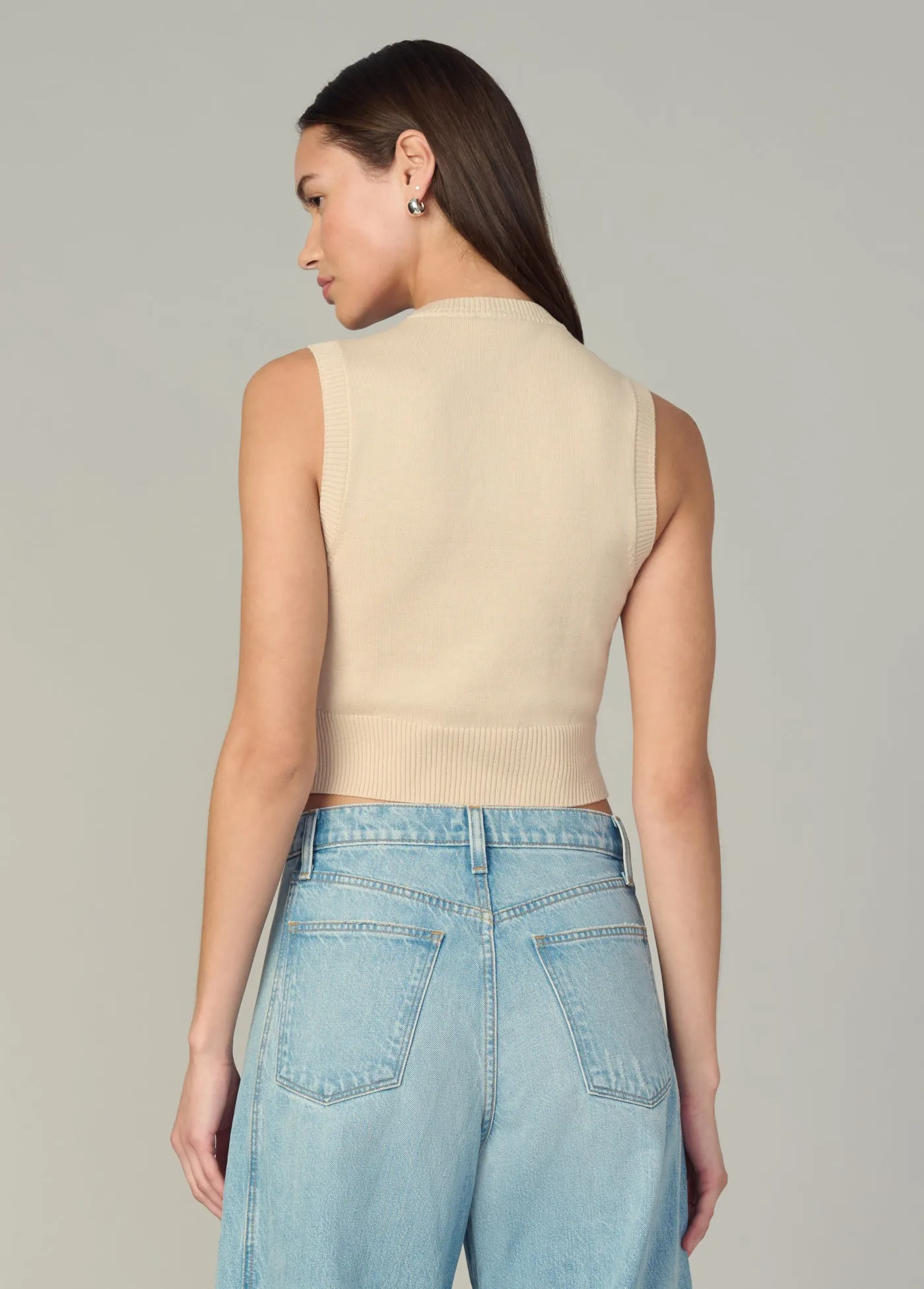 THE LAUREL SHRUNKEN SWEATER VEST sold by Joe's Jeans product image thumbnail 4