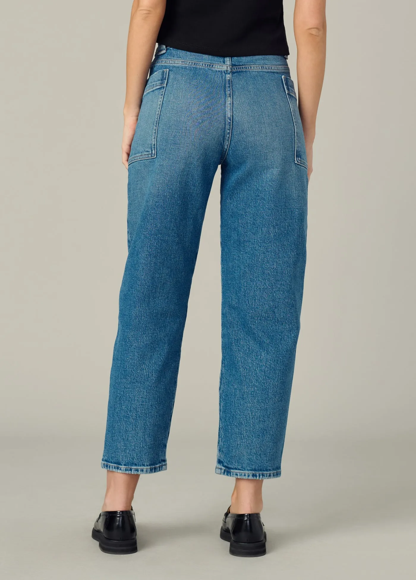 THE PHEOBE sold by Joe's Jeans product image thumbnail 4