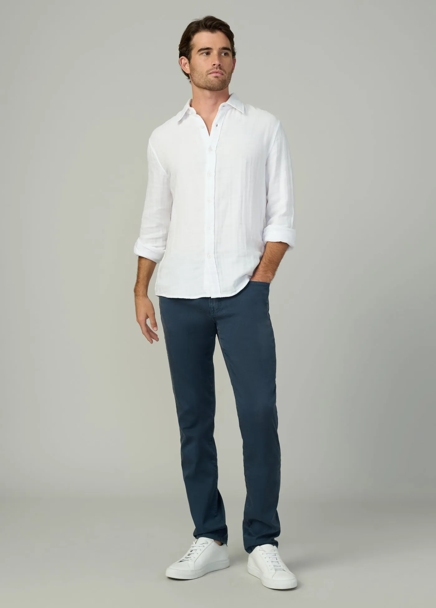 THE BRIXTON TWILL sold by Joe's Jeans