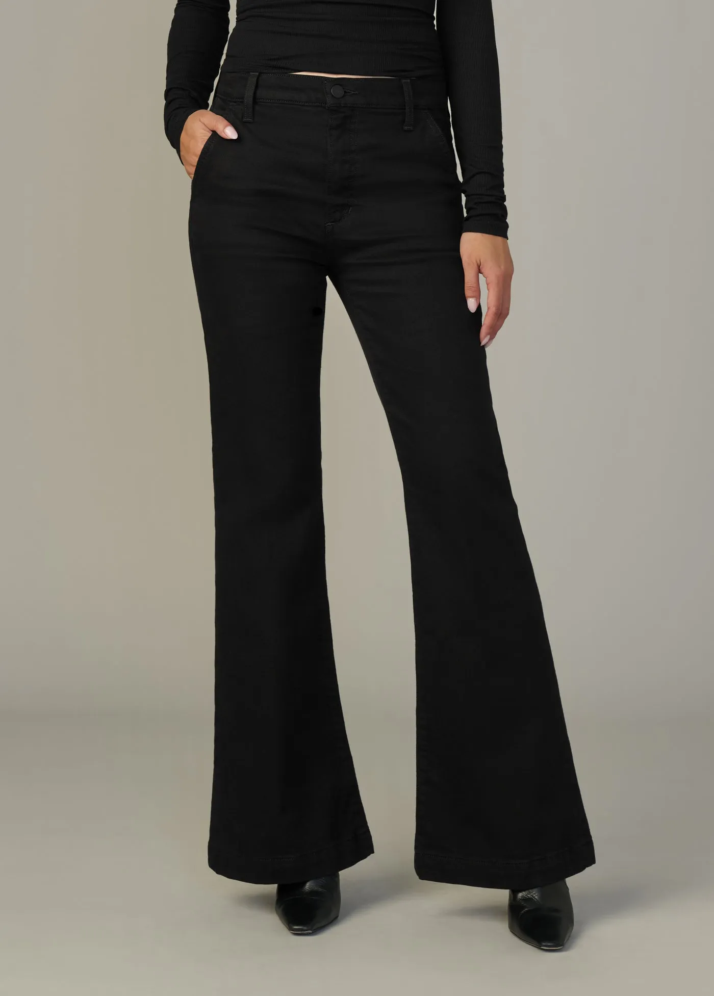 THE MOLLY TROUSER PETITE sold by Joe's Jeans product image thumbnail 2