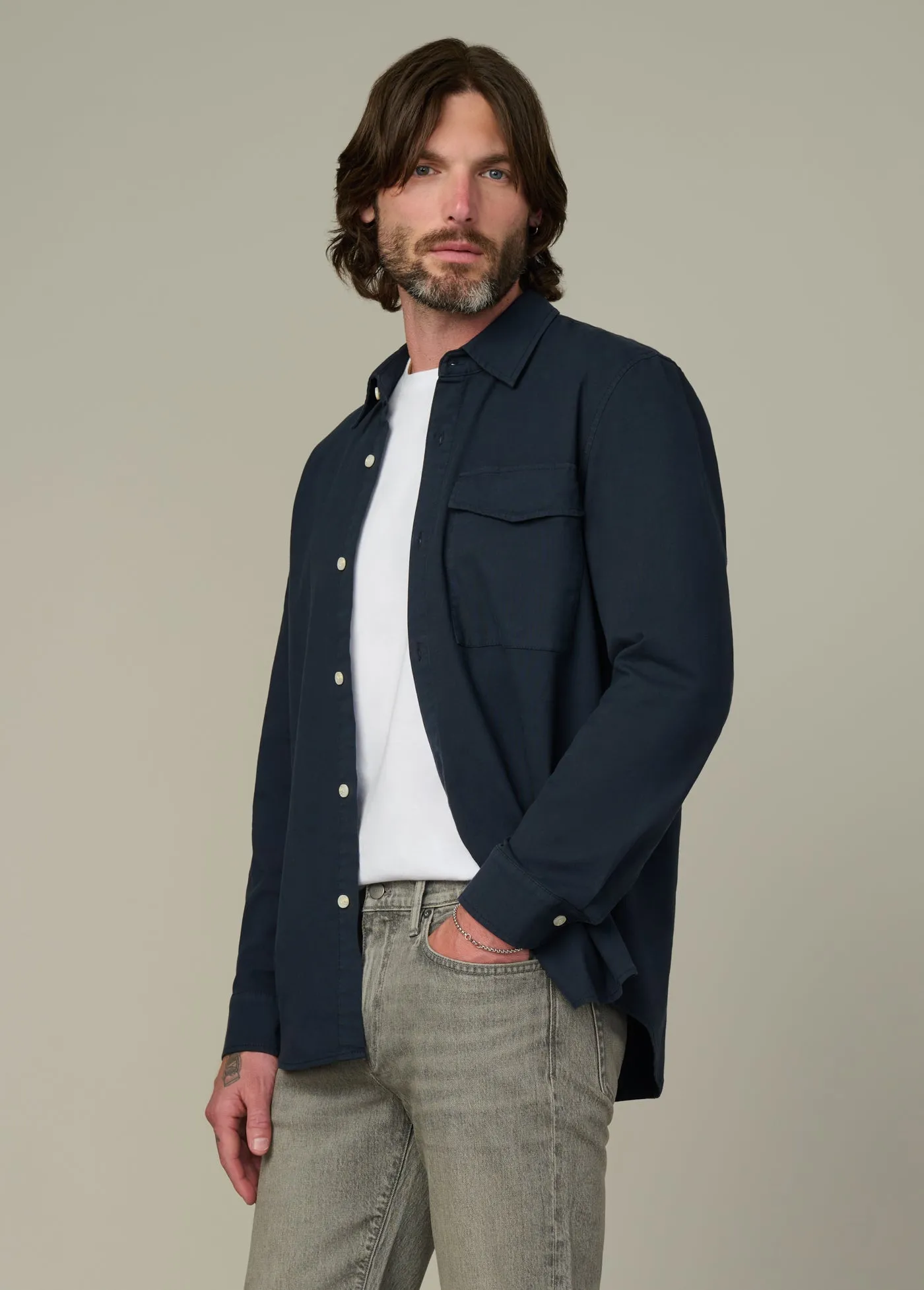 THE REYNOLDS WORKWEAR SHIRT sold by Joe's Jeans product image thumbnail 3