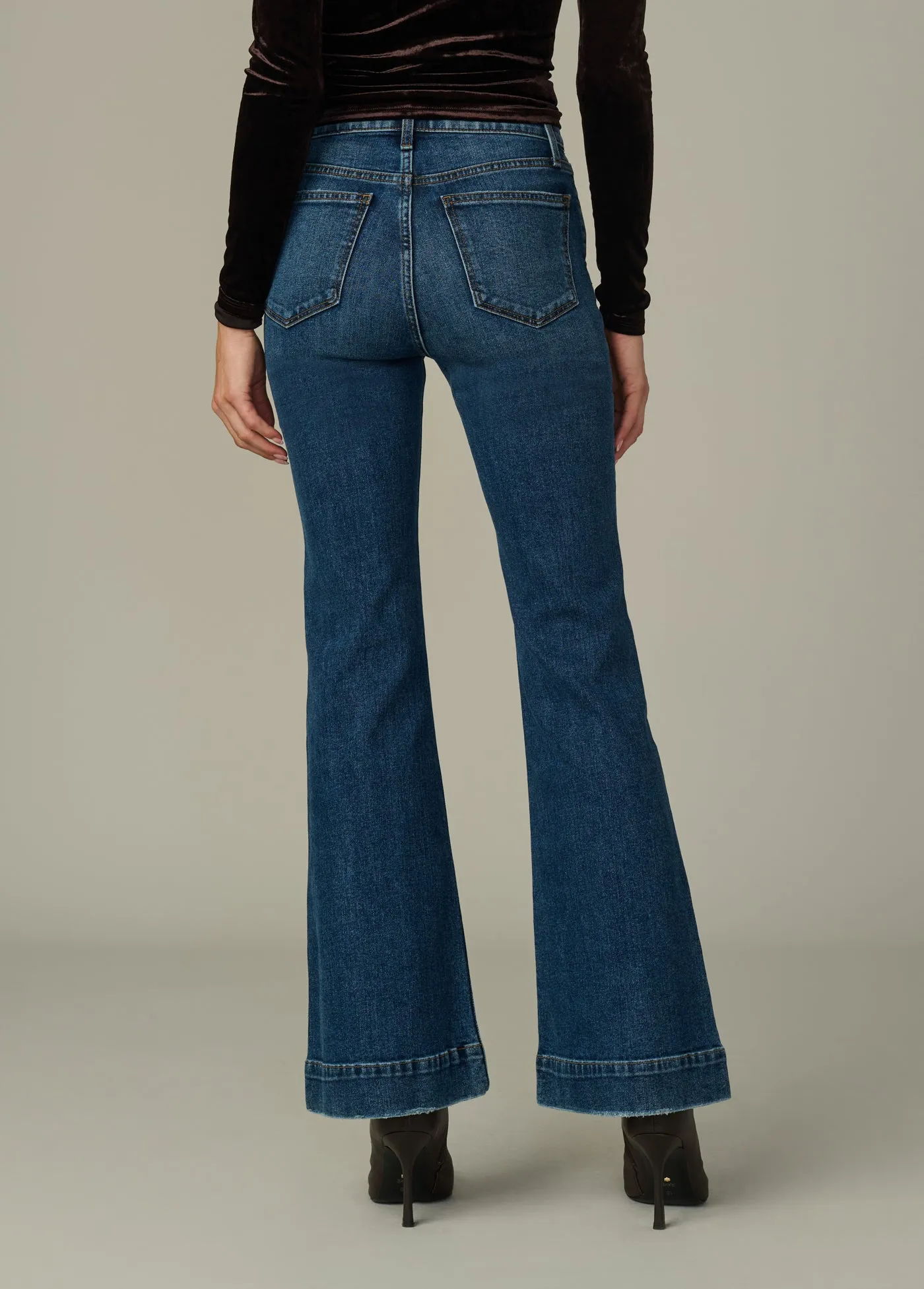 THE MOLLY sold by Joe's Jeans product image thumbnail 4