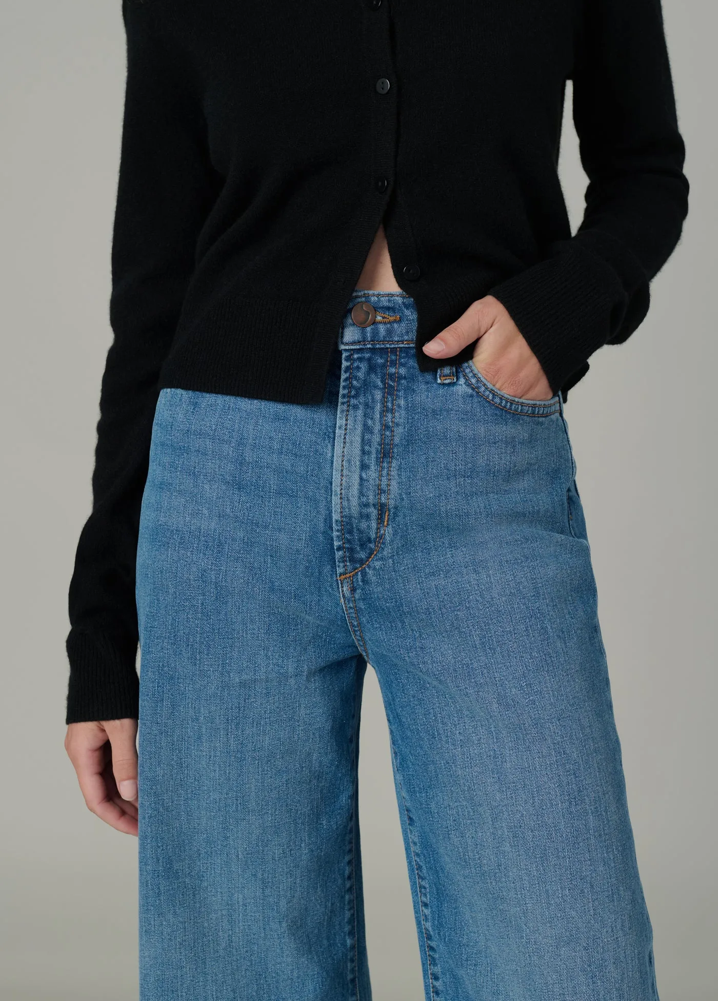 WIDE LEG FULL LENGTH 32'' sold by Joe's Jeans product image thumbnail 5