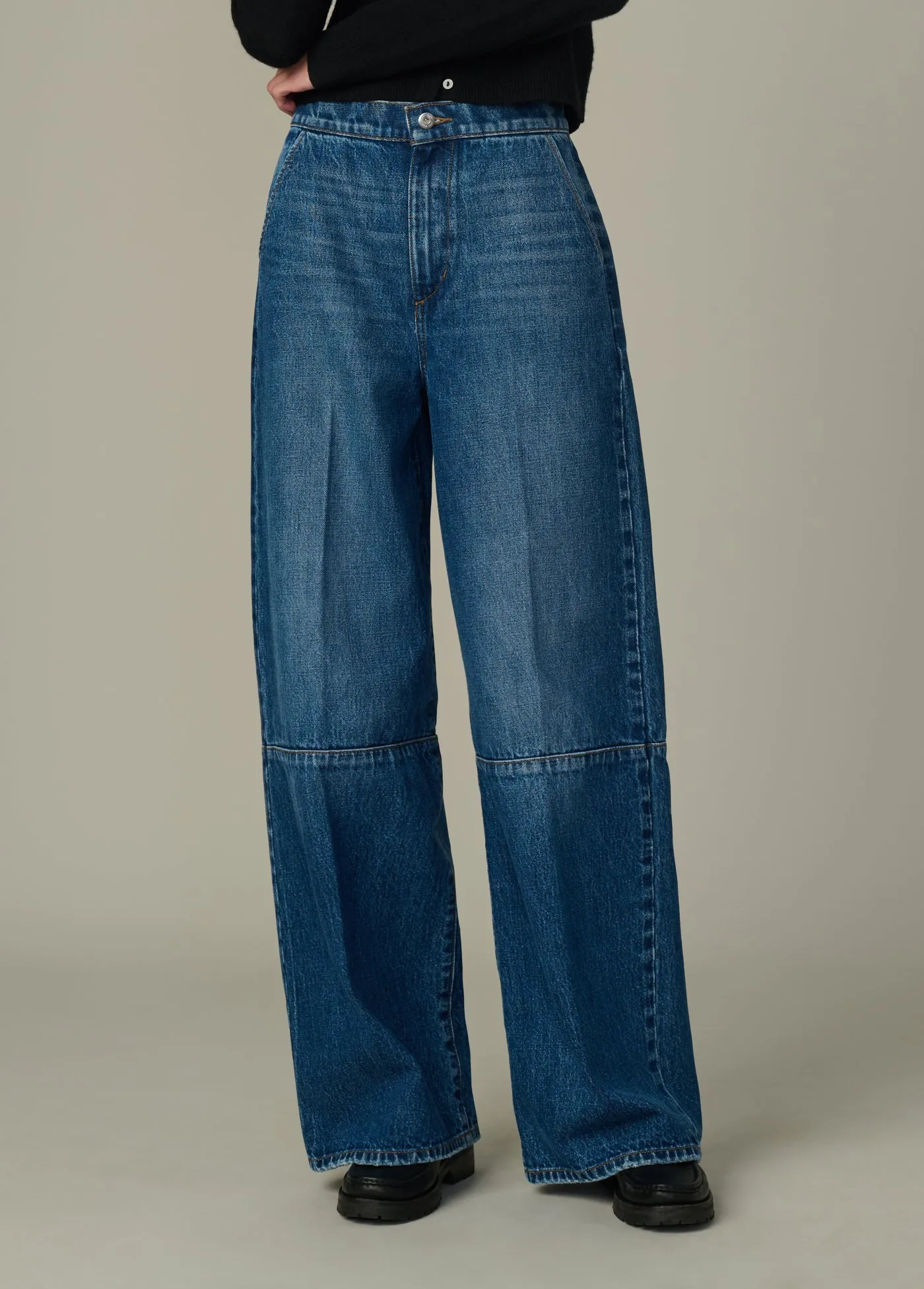THE SEAMED HARLOWE TROUSER sold by Joe's Jeans product image thumbnail 2