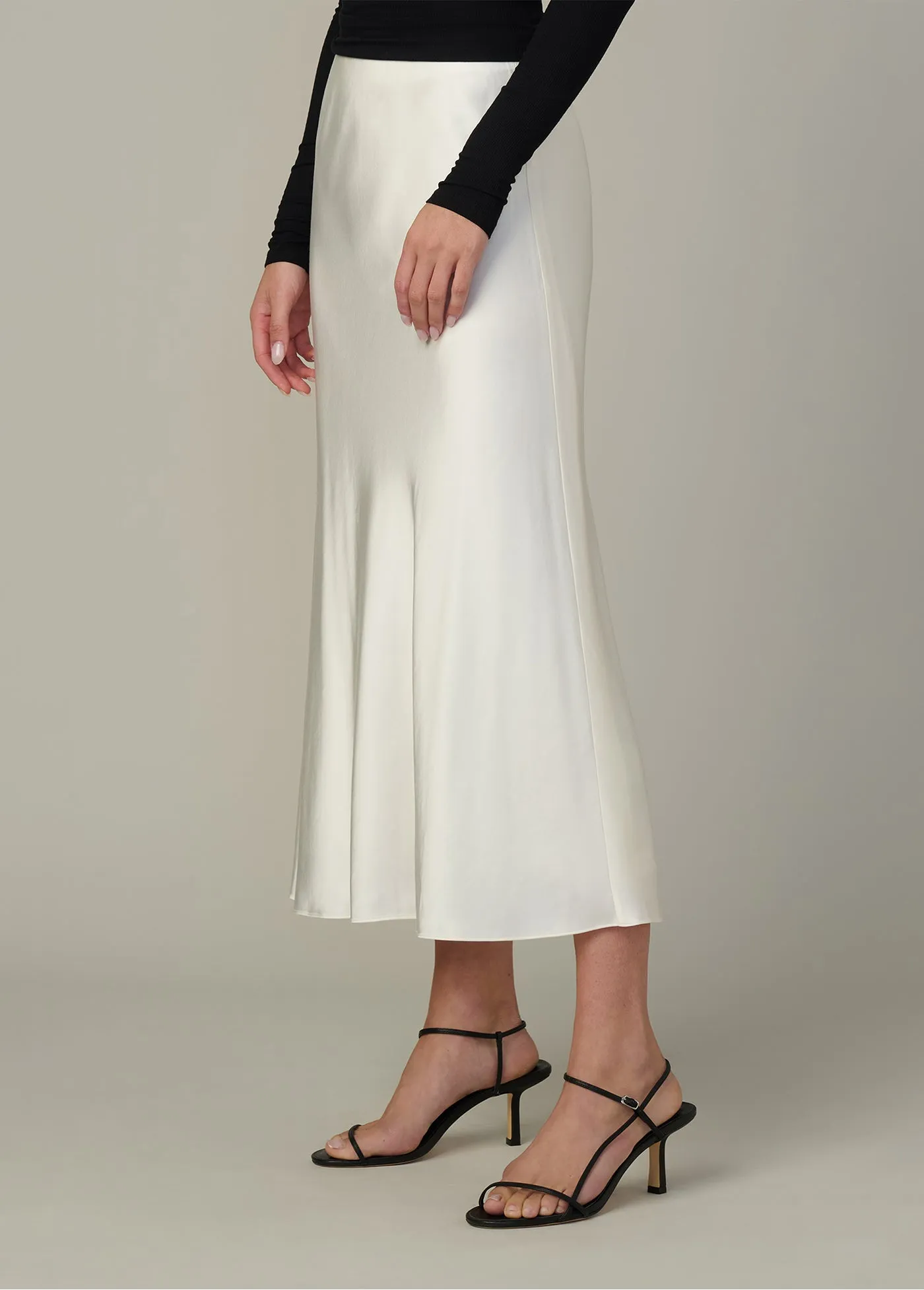 THE INES MIDI sold by Joe's Jeans product image thumbnail 3