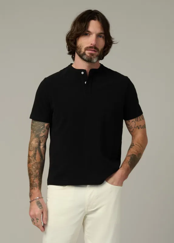 THE MODERN PIQUE HENLEY made by Joe's Jeans