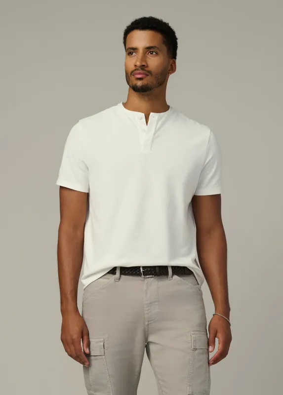 THE MODERN PIQUE HENLEY made by Joe's Jeans