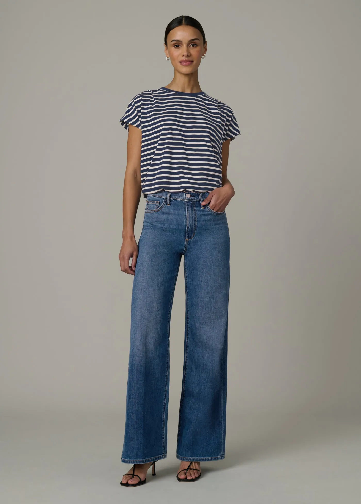 THE BUBBLE TEE sold by Joe's Jeans product image thumbnail 2