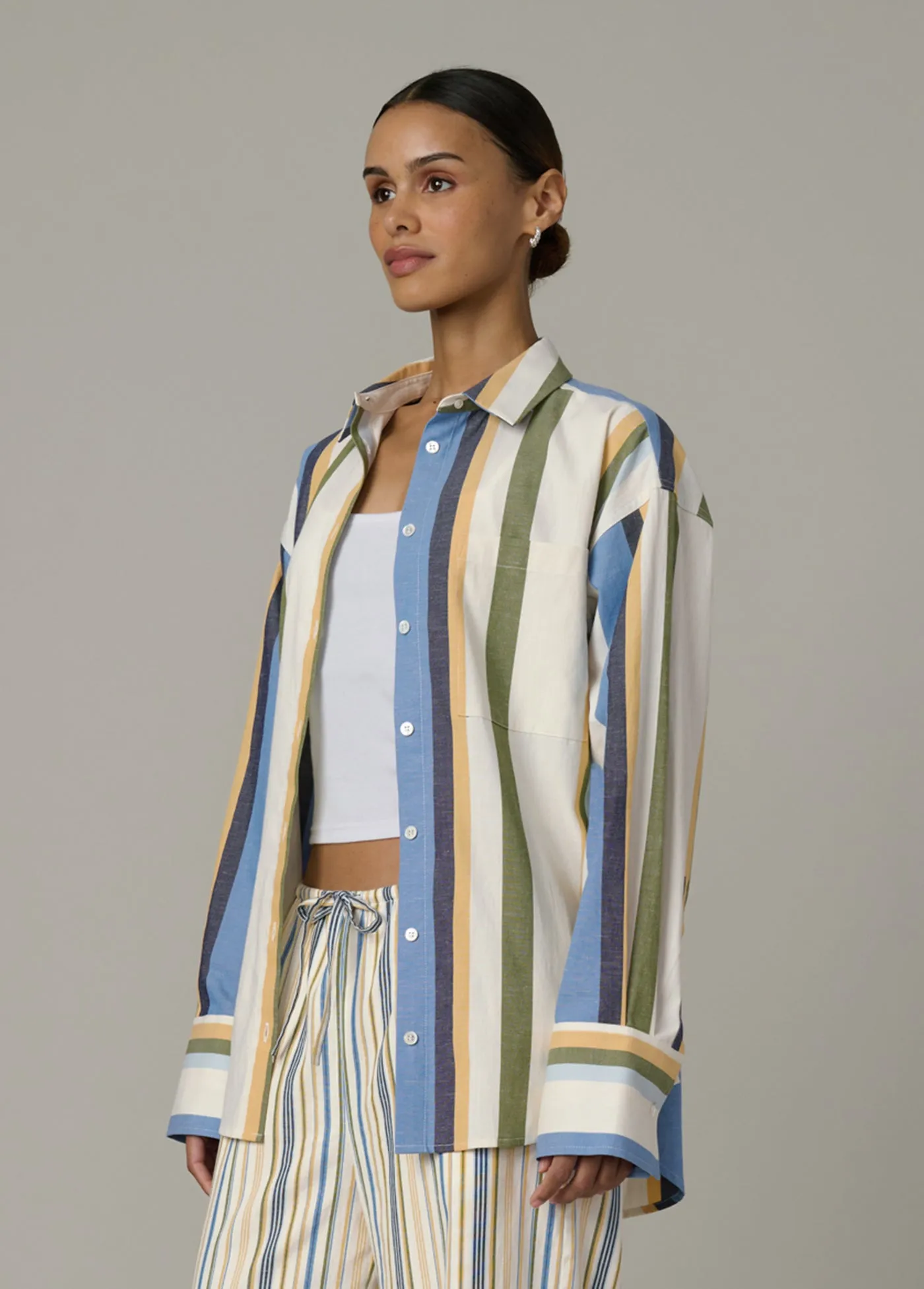 THE BOYFRIEND BUTTON DOWN SHIRT sold by Joe's Jeans product image thumbnail 3
