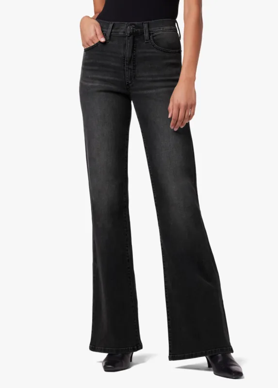 THE MOLLY sold by Joe's Jeans