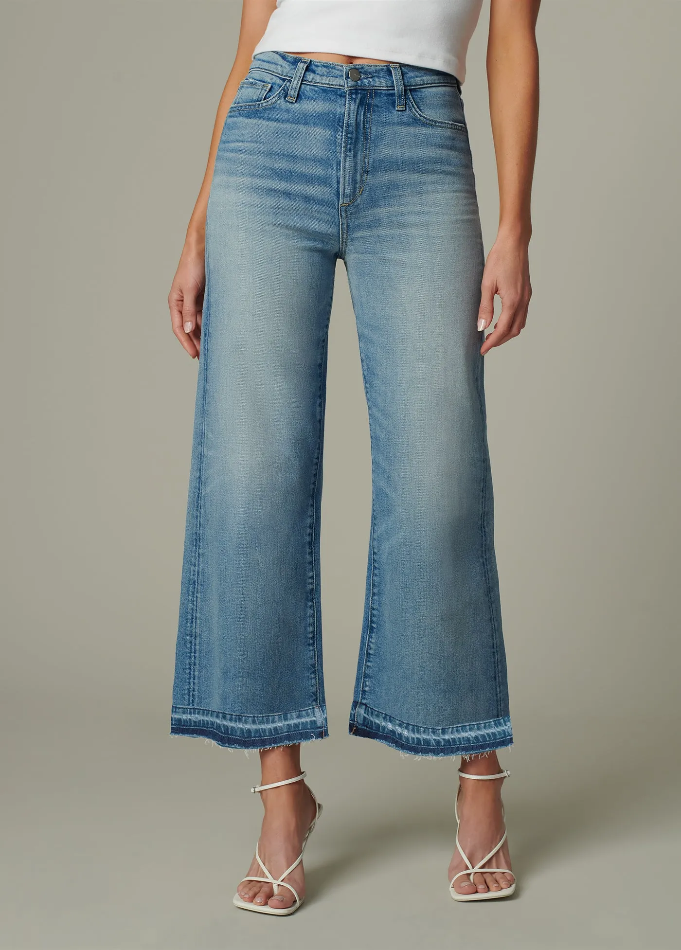THE MIA sold by Joe's Jeans