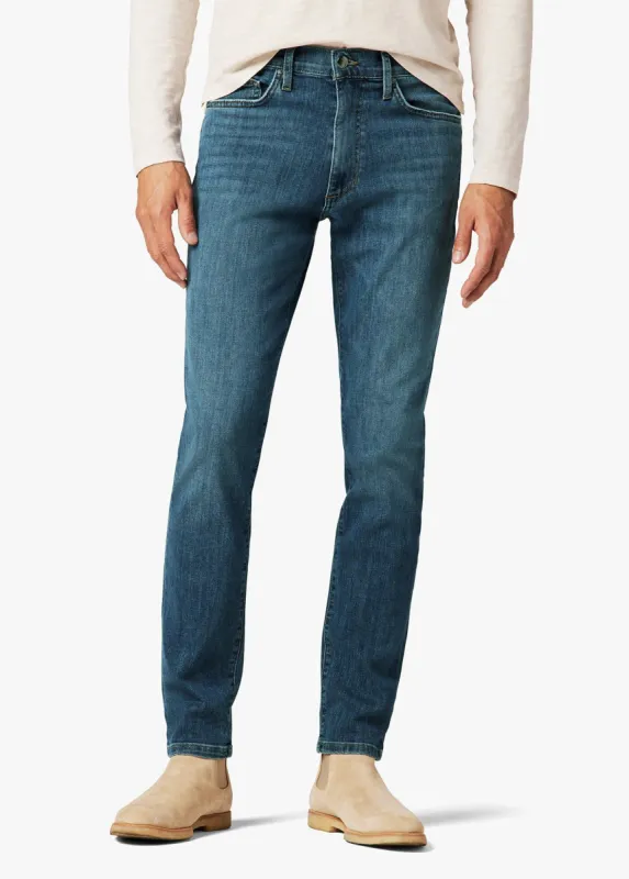 THE DEAN sold by Joe's Jeans