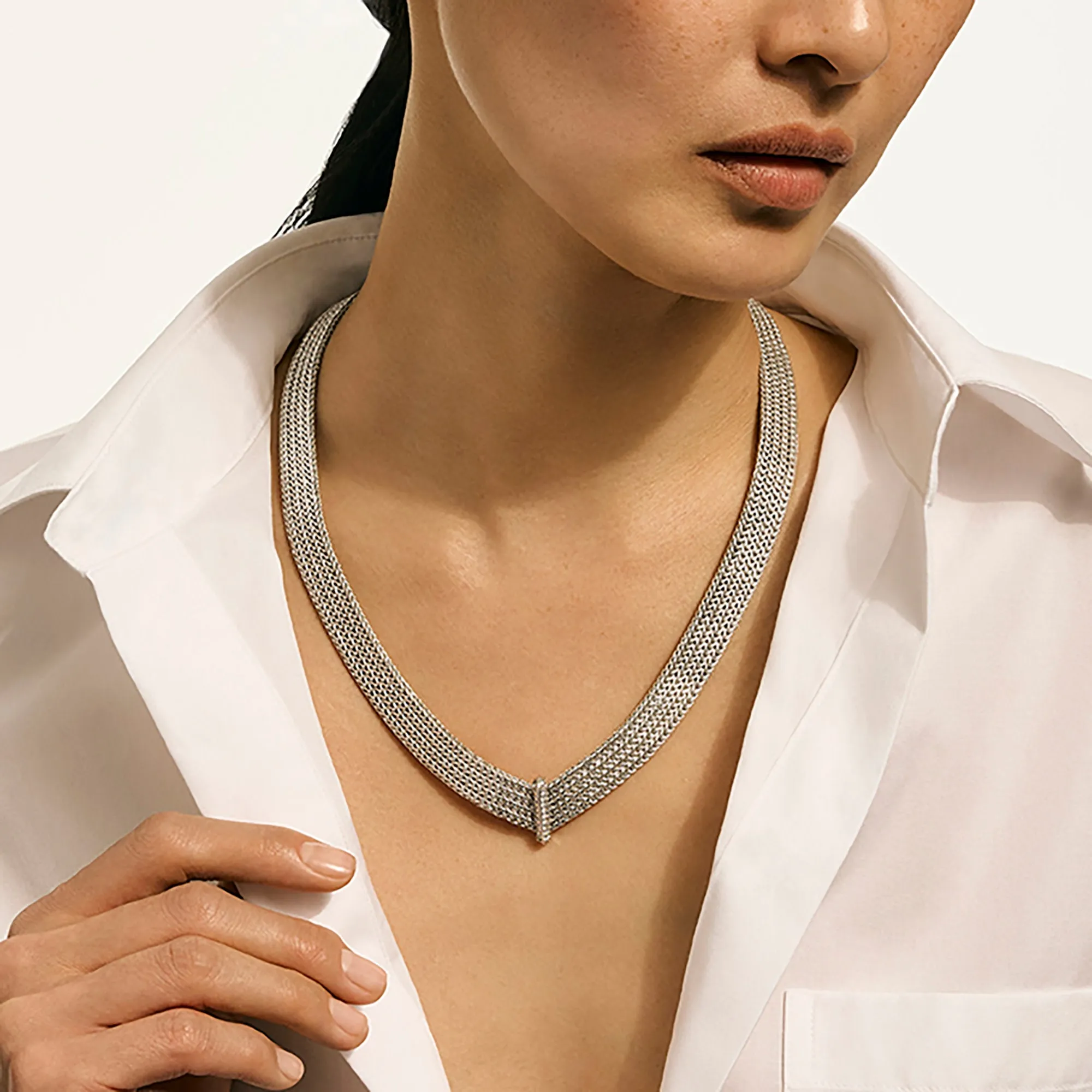 Icon Link Necklace, Sterling Silver, Diamonds, 12MM|NBP9009882DI sold by John Hardy product image thumbnail 5