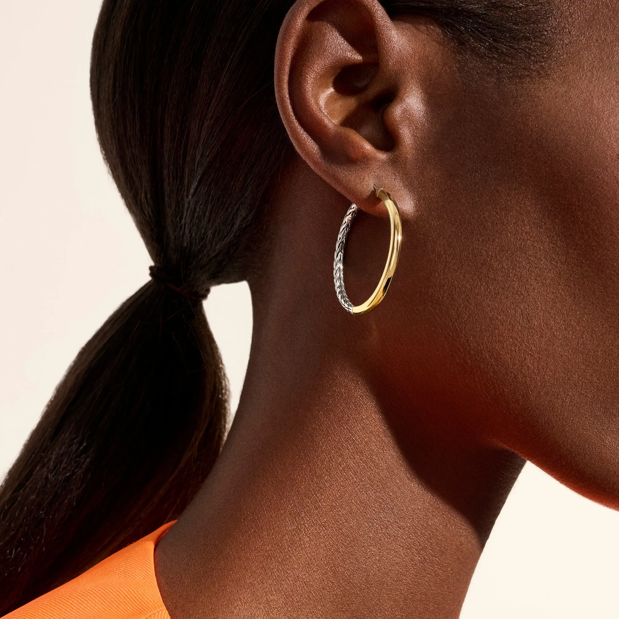 JH Essential Hoop Earring, Gold, Sterling Silver, 34.5MM|EZZ98711 sold by John Hardy product image thumbnail 5