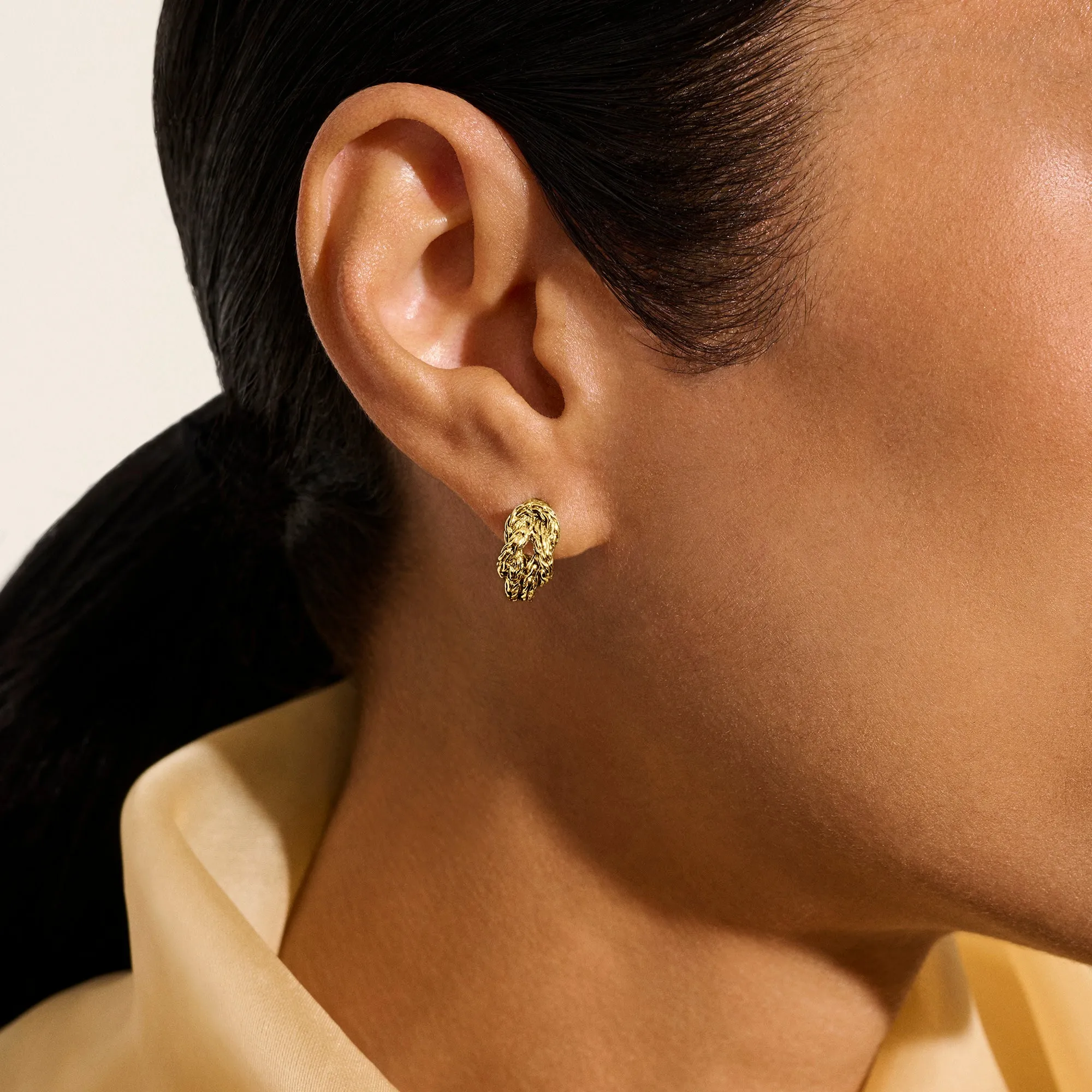 Love Knot Hoop Earring, Gold, 13MM|EGG98782 sold by John Hardy product image thumbnail 5