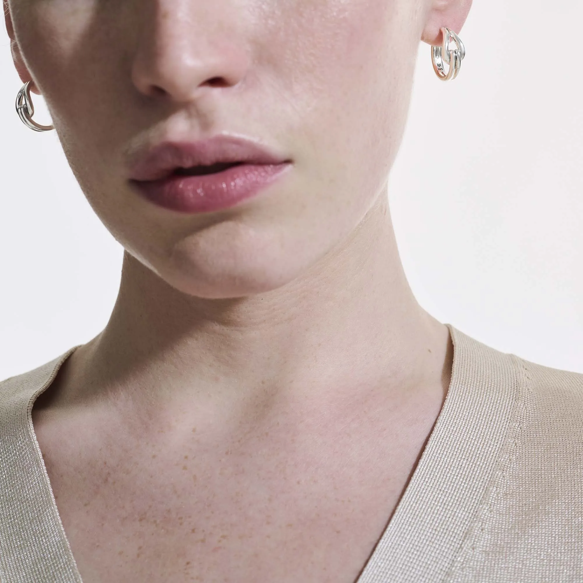 Surf Hoop Earring, Sterling Silver, 18.5MM|EB901147 sold by John Hardy product image thumbnail 5