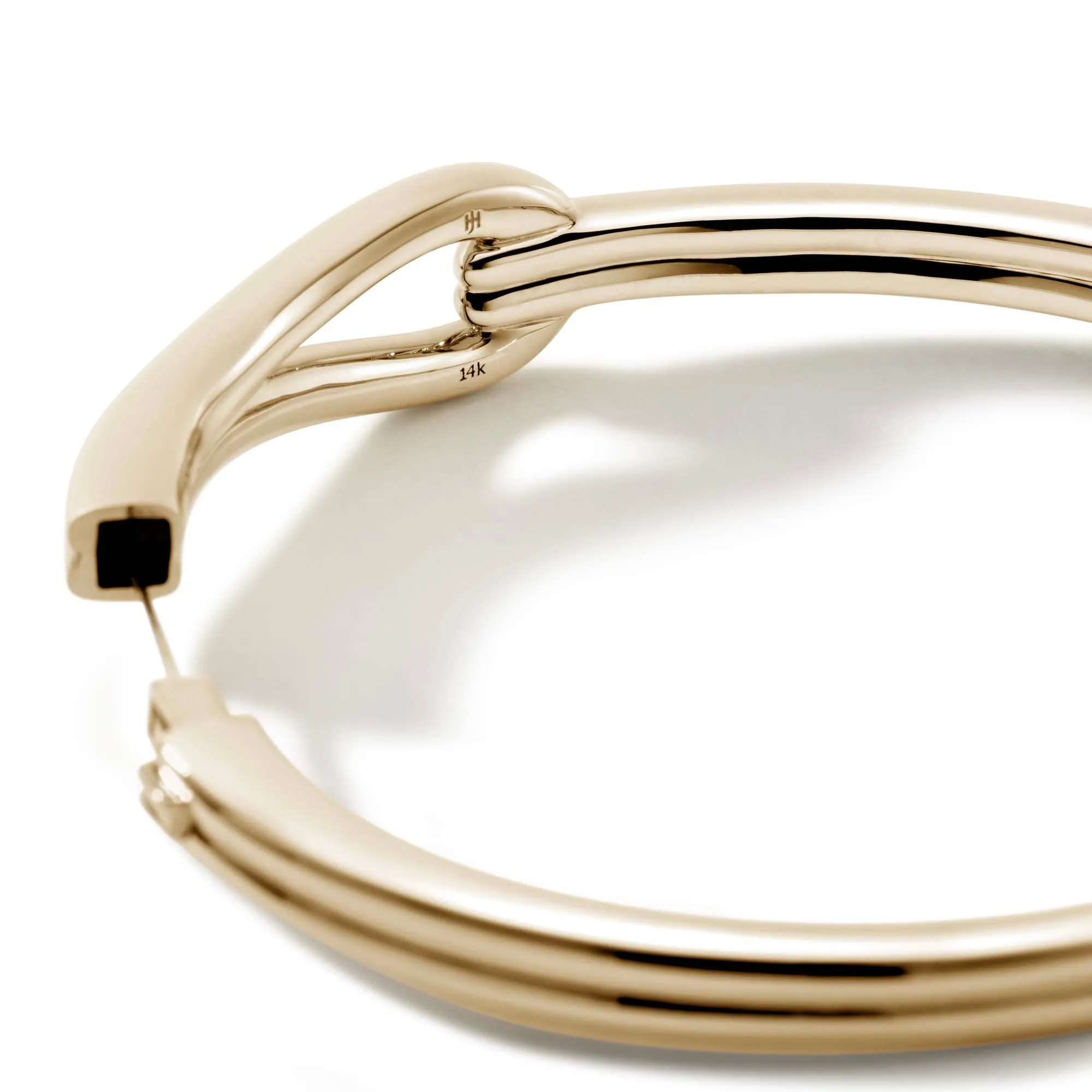 Surf Hinged Bangle, Gold|BGG901084 sold by John Hardy product image thumbnail 2