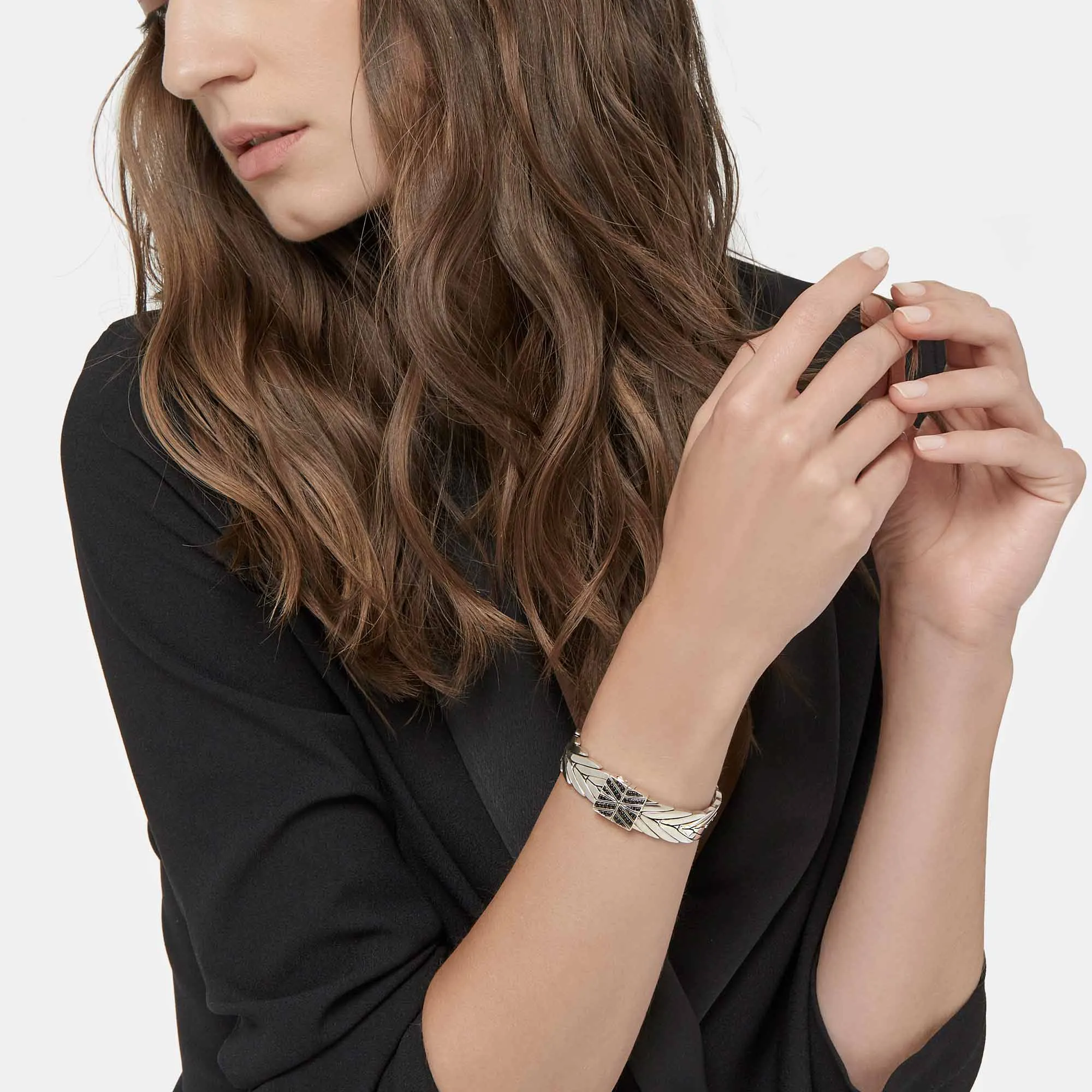 Modern Chain Bracelet with Black Sapphire, Black Spinel|BBS932714BLSBN sold by John Hardy product image thumbnail 2