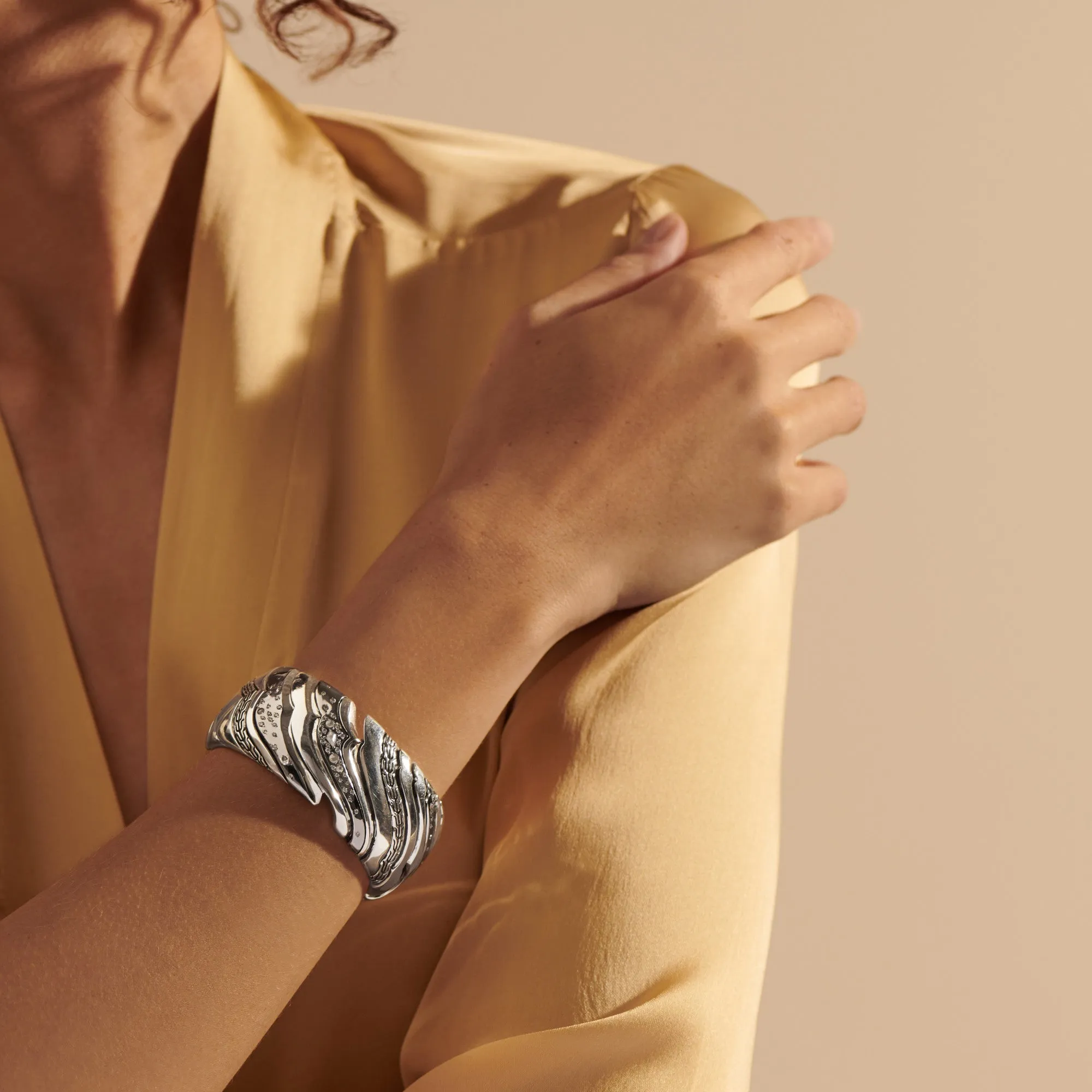 Kick Cuff with Diamonds|CBP440712MDI sold by John Hardy product image thumbnail 3