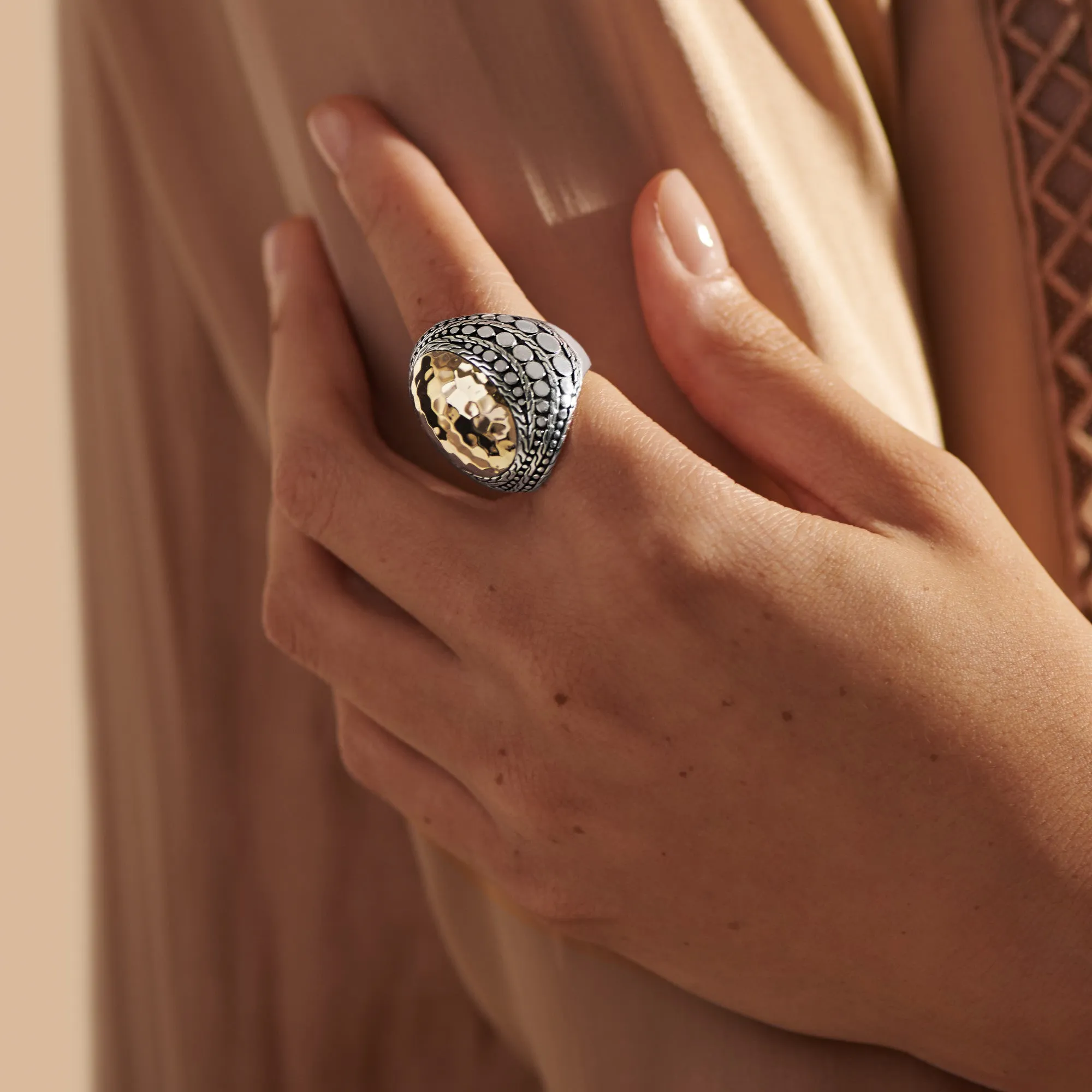 Dot Palu Dome Ring|RZ30081 sold by John Hardy product image thumbnail 2