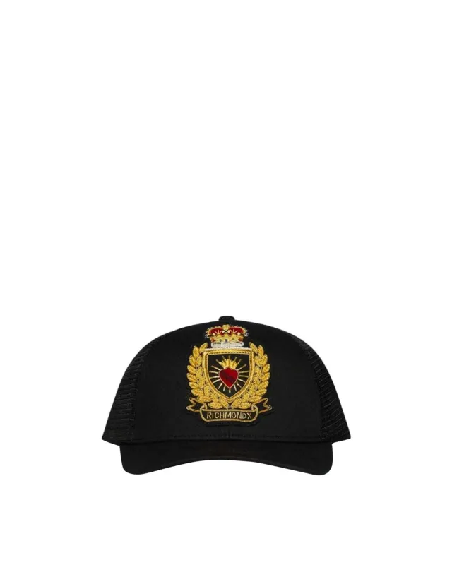 Berretto con Ricamo sold by John Richmond