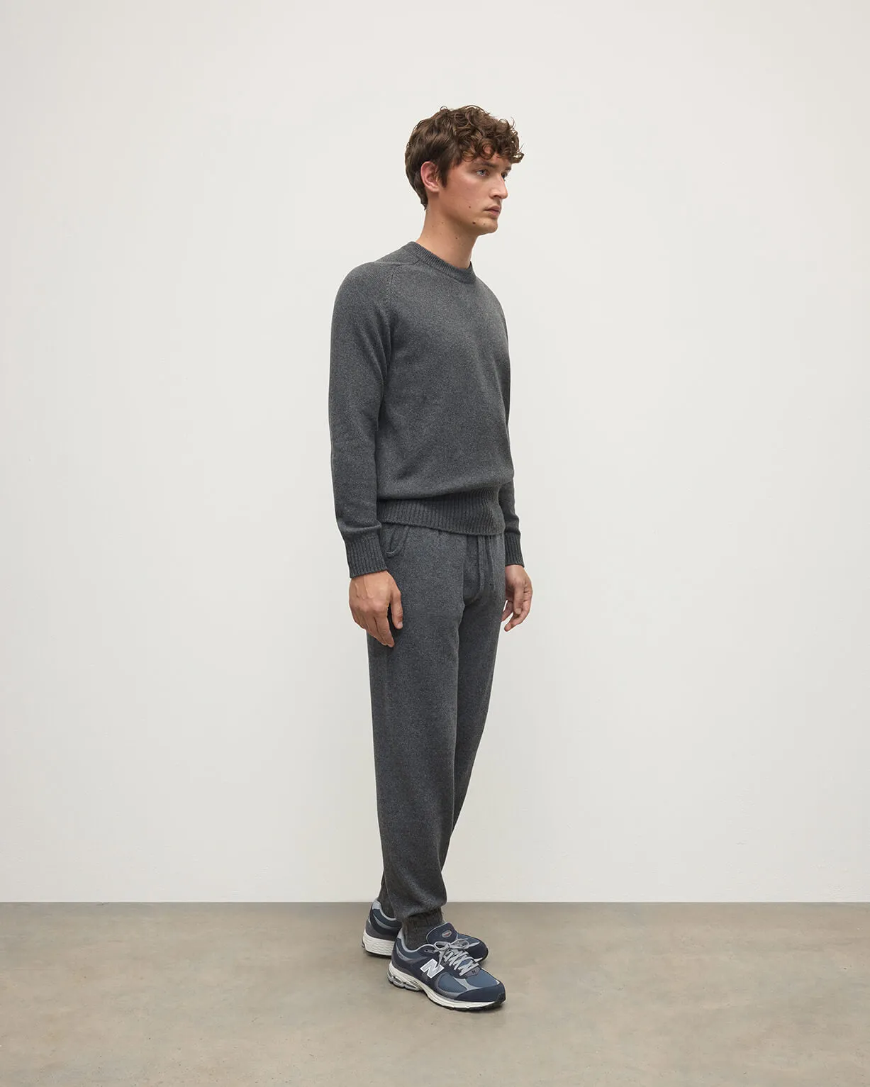 Kirk Mid Grey Cashmere Sweatpants sold by Johnstons of Elgin product image thumbnail 3