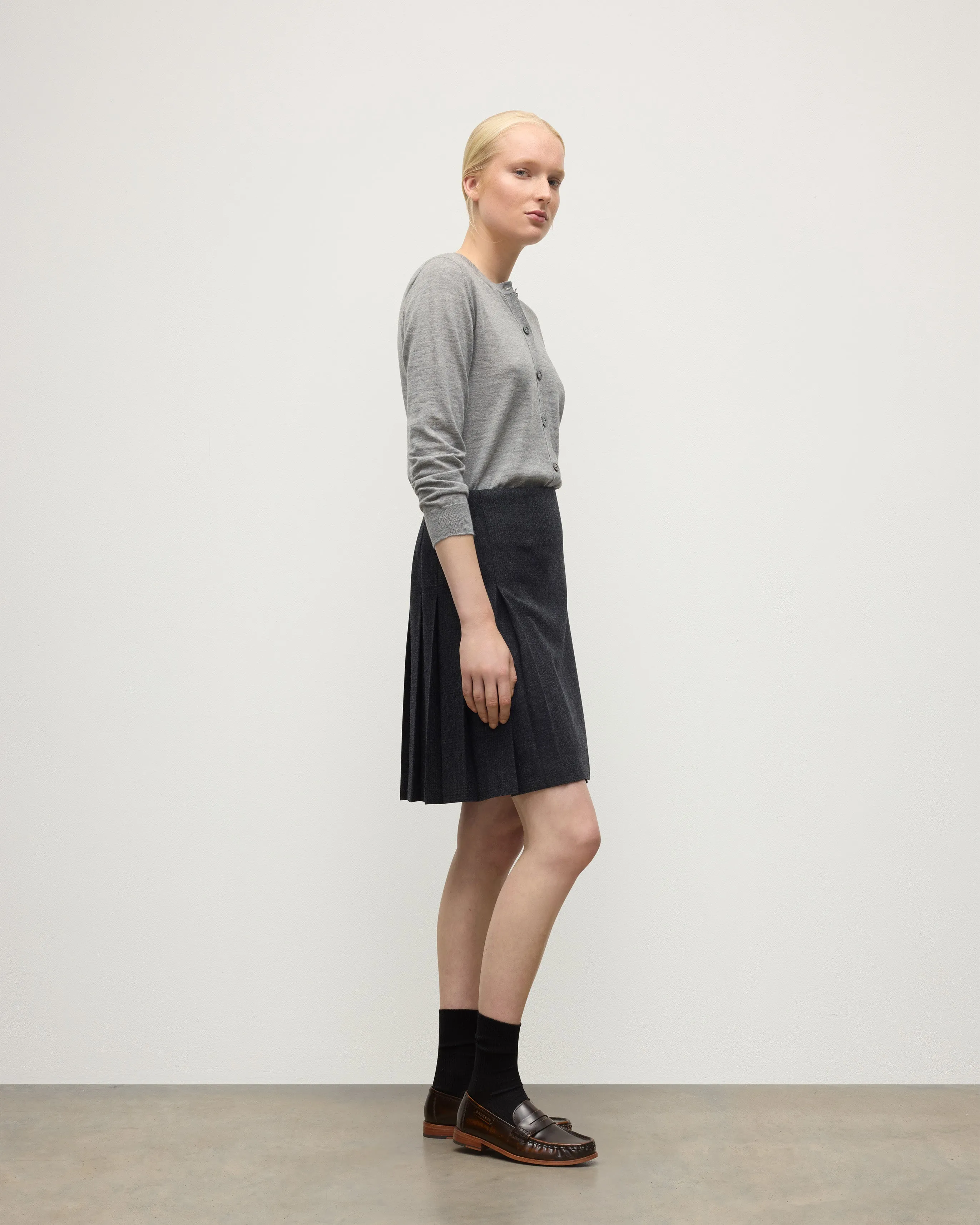 Le Kilt | Johnstons of Elgin Charcoal Kilt sold by Johnstons of Elgin product image thumbnail 2