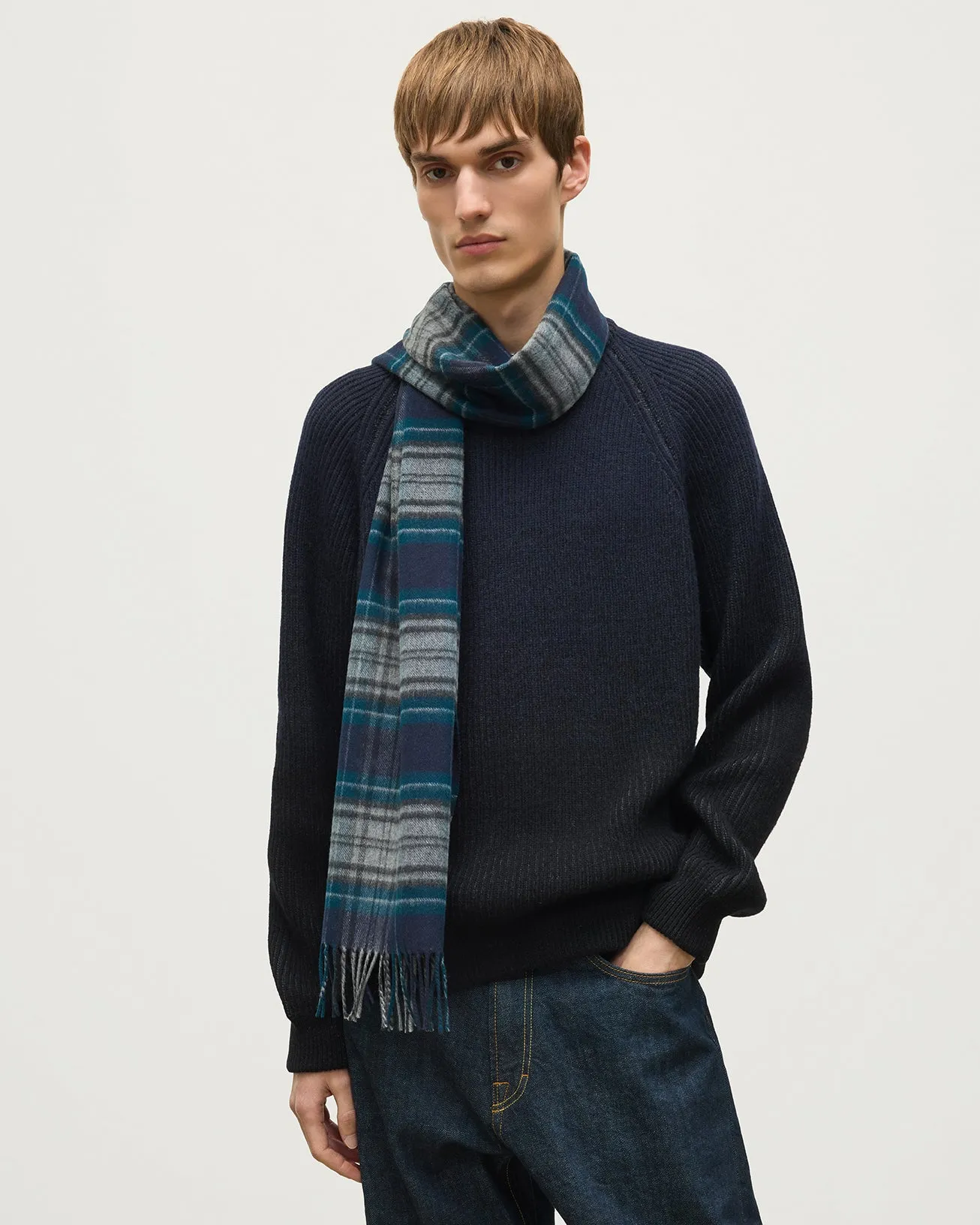 Doune Vintage Check Navy Merino Scarf sold by Johnstons of Elgin product image thumbnail 3