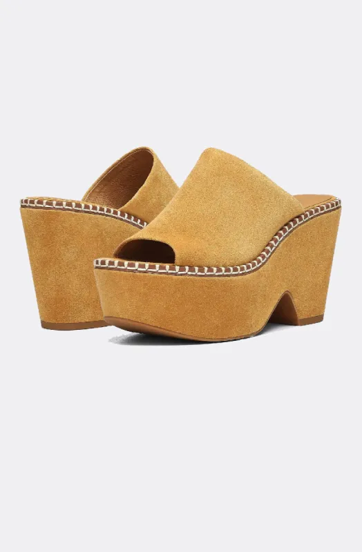 Pendant Platform made by Joie