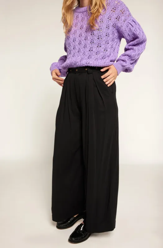 Kinsley B Pant sold by Joie