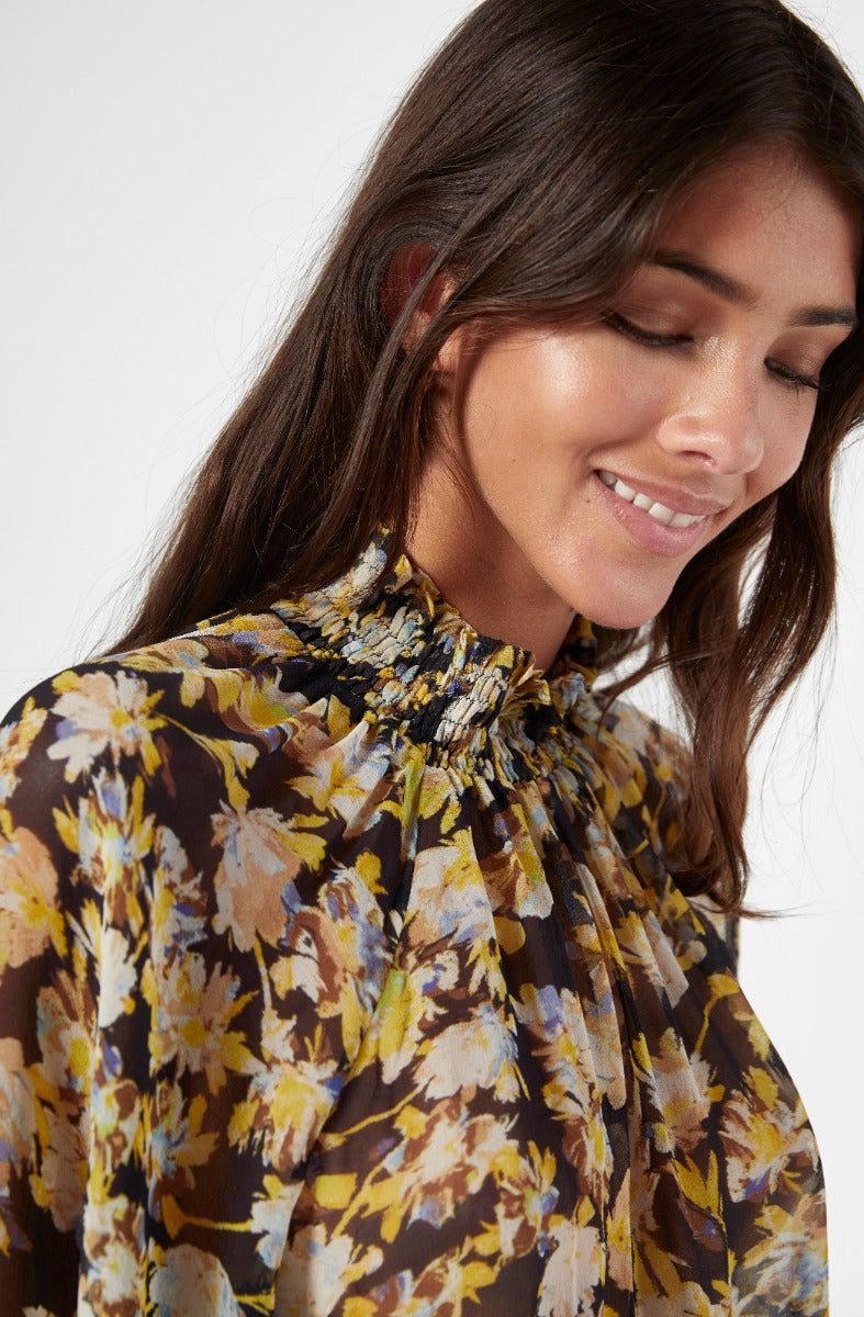 Coulsa Silk Short Sleeve Top sold by Joie product image thumbnail 3