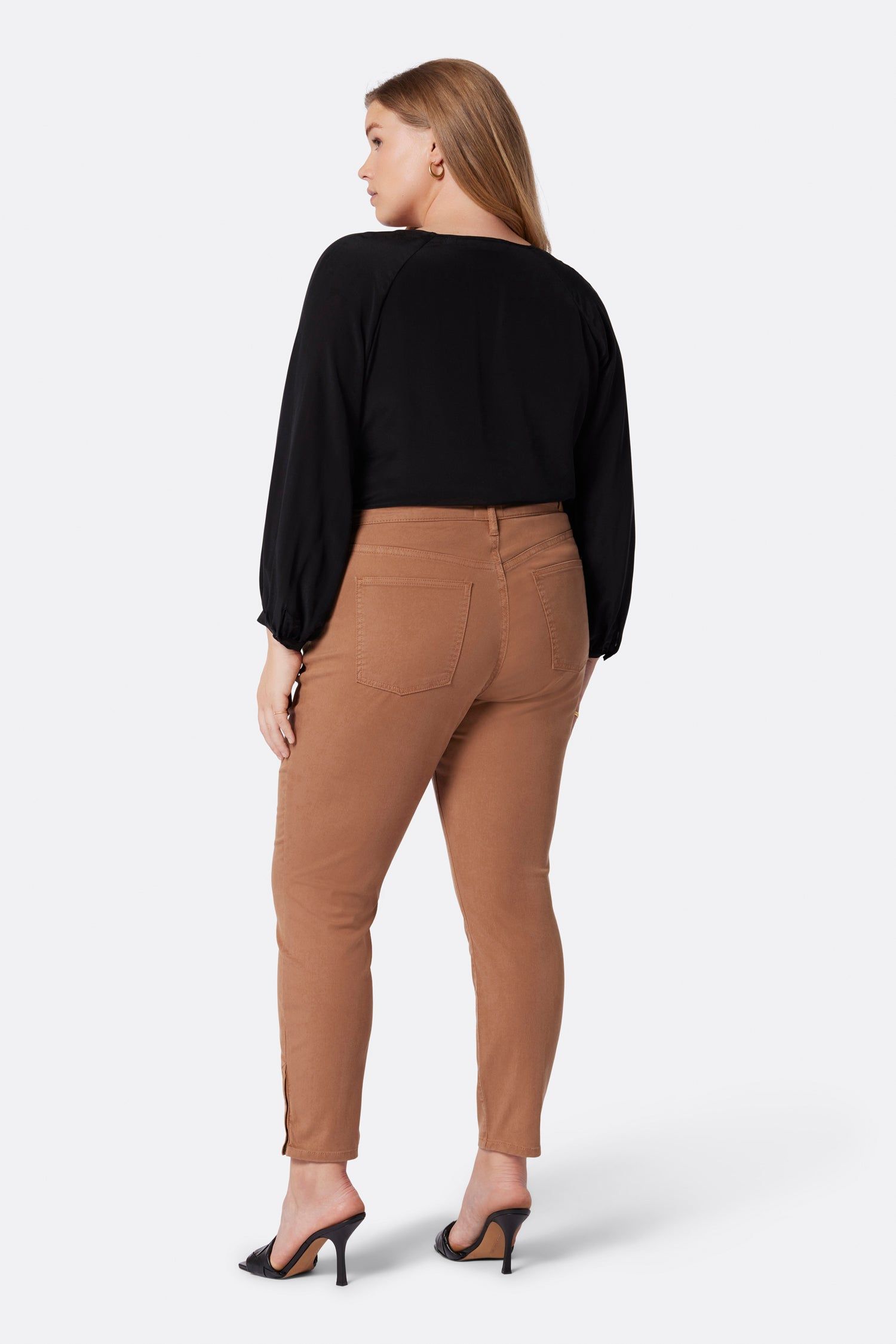 Willa Park Skinny Jean sold by Joie product image thumbnail 8