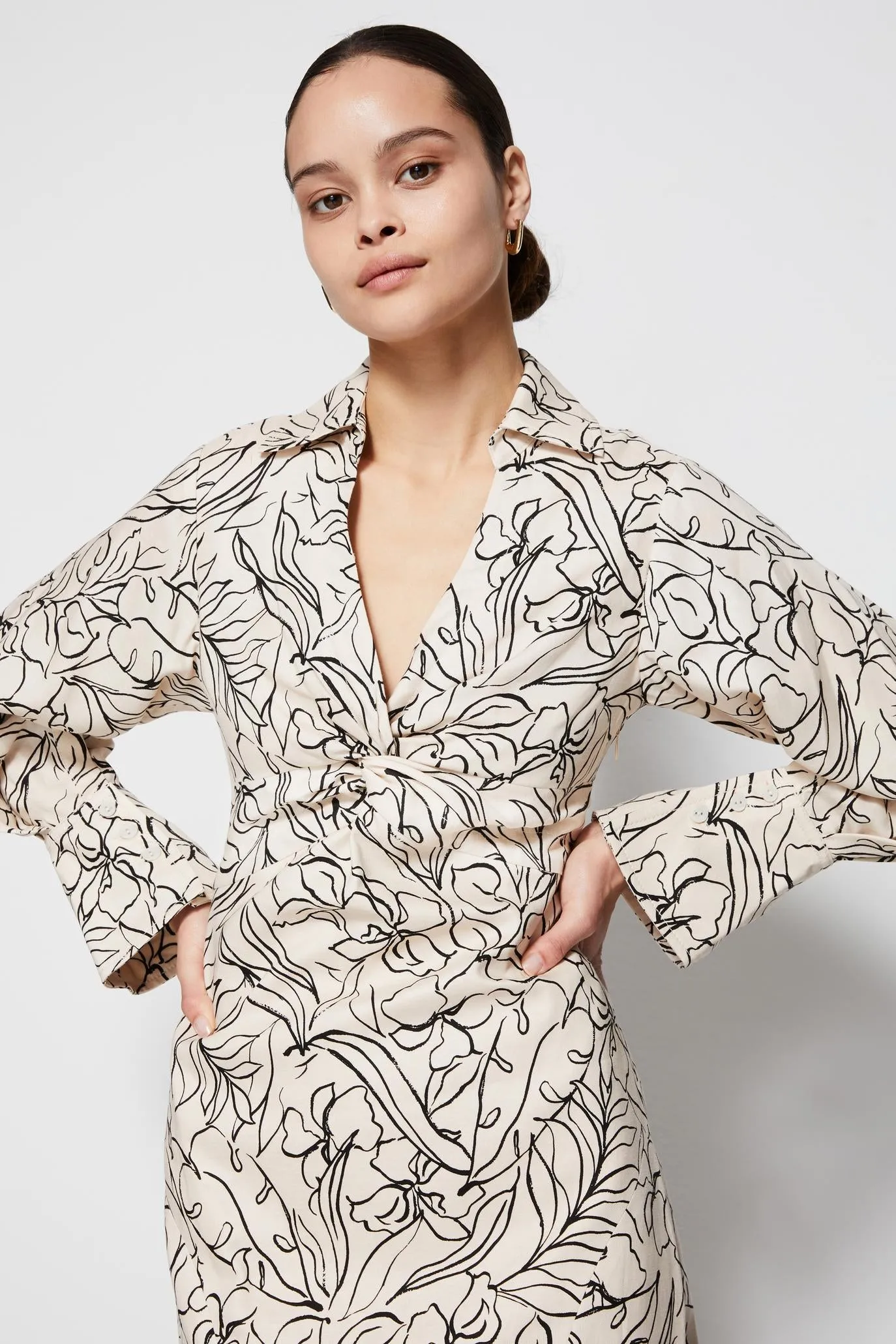 Lee Linen Midi Dress sold by Jonathan Simkhai product image thumbnail 2