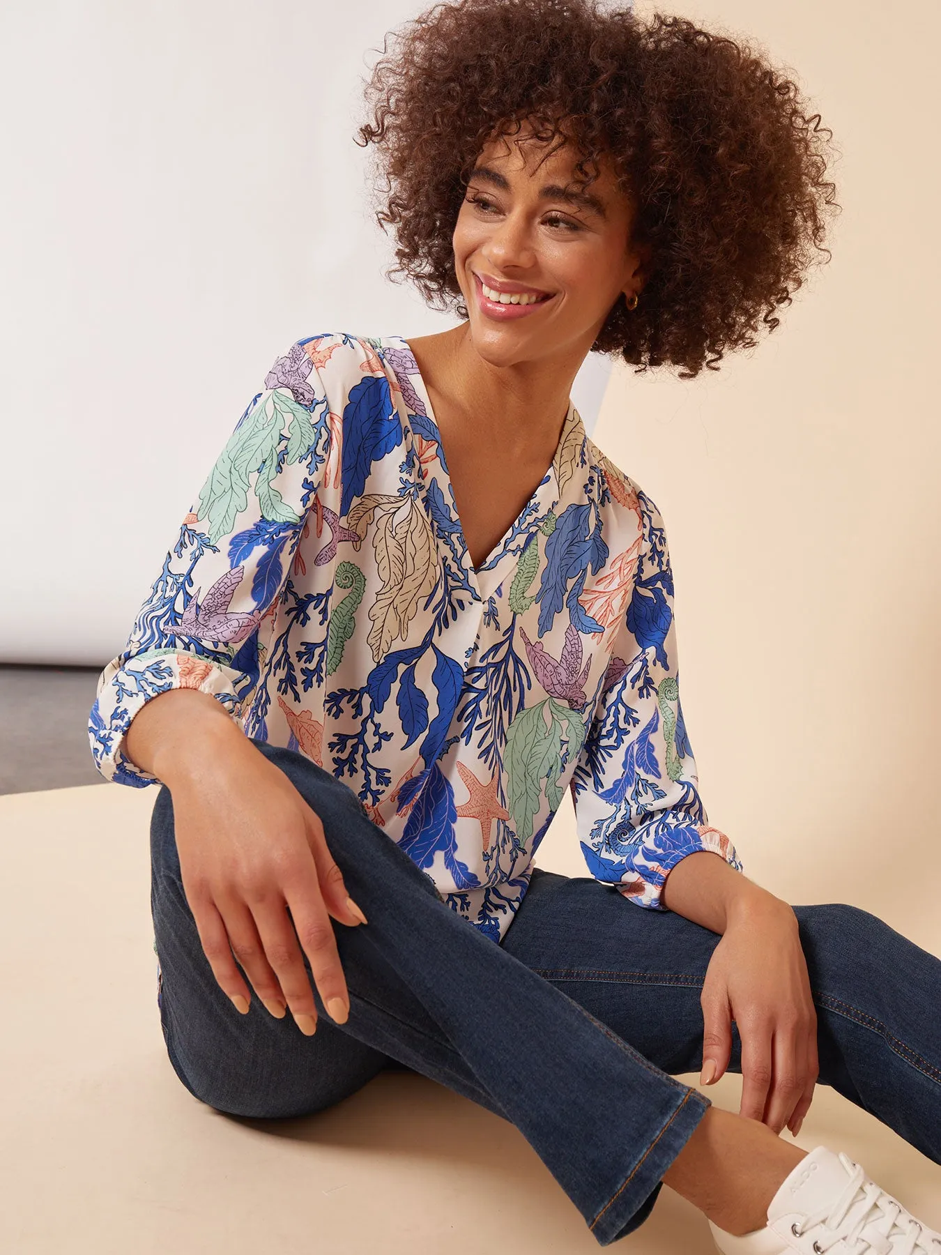Printed V-Neck Pleated Kelly Blouse sold by Jones New York product image thumbnail 5