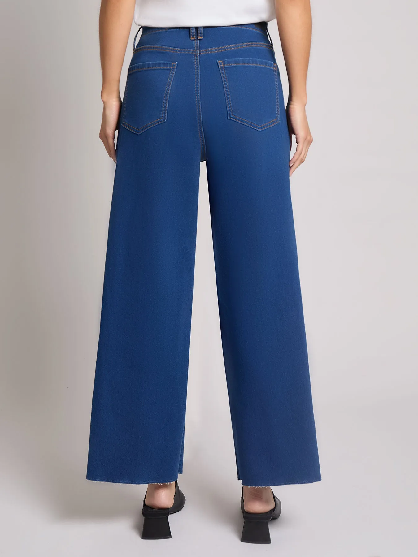 Patch Pocket Wide Leg Denim, Phoenix Wash sold by Jones New York product image thumbnail 3
