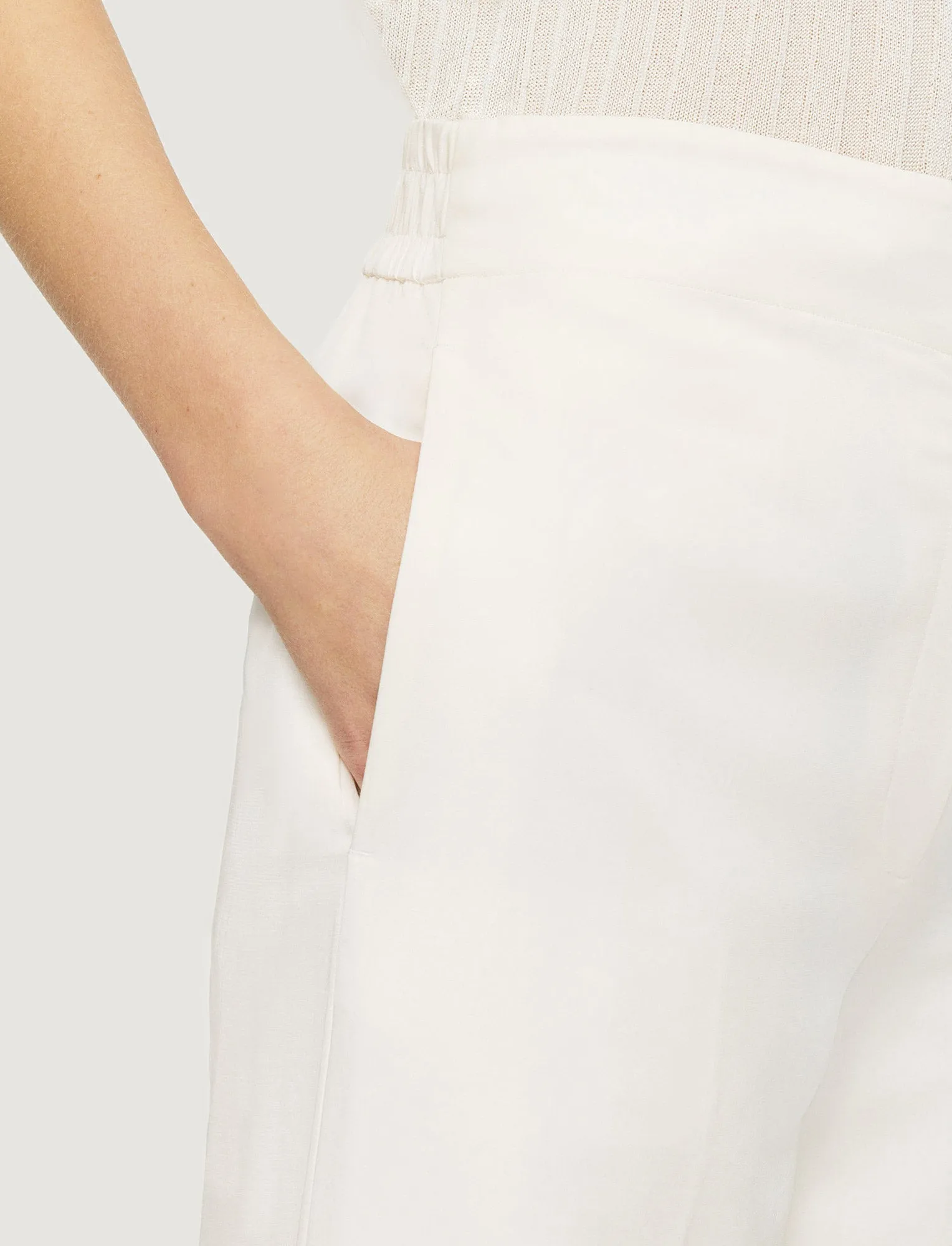 Soft Cotton Silk Thurlow Trousers sold by Joseph product image thumbnail 4